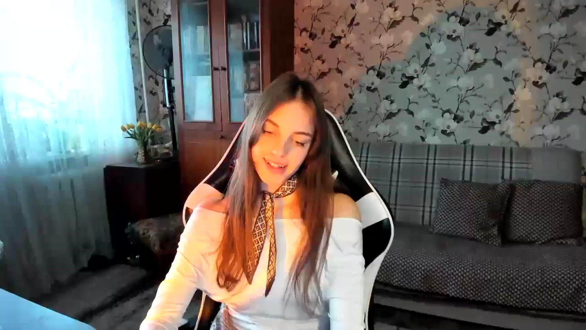 Gallery image thumbnail from Dashamoxy's myfreecams stream on, 10/16/2025, 12:38 image 10 of 20