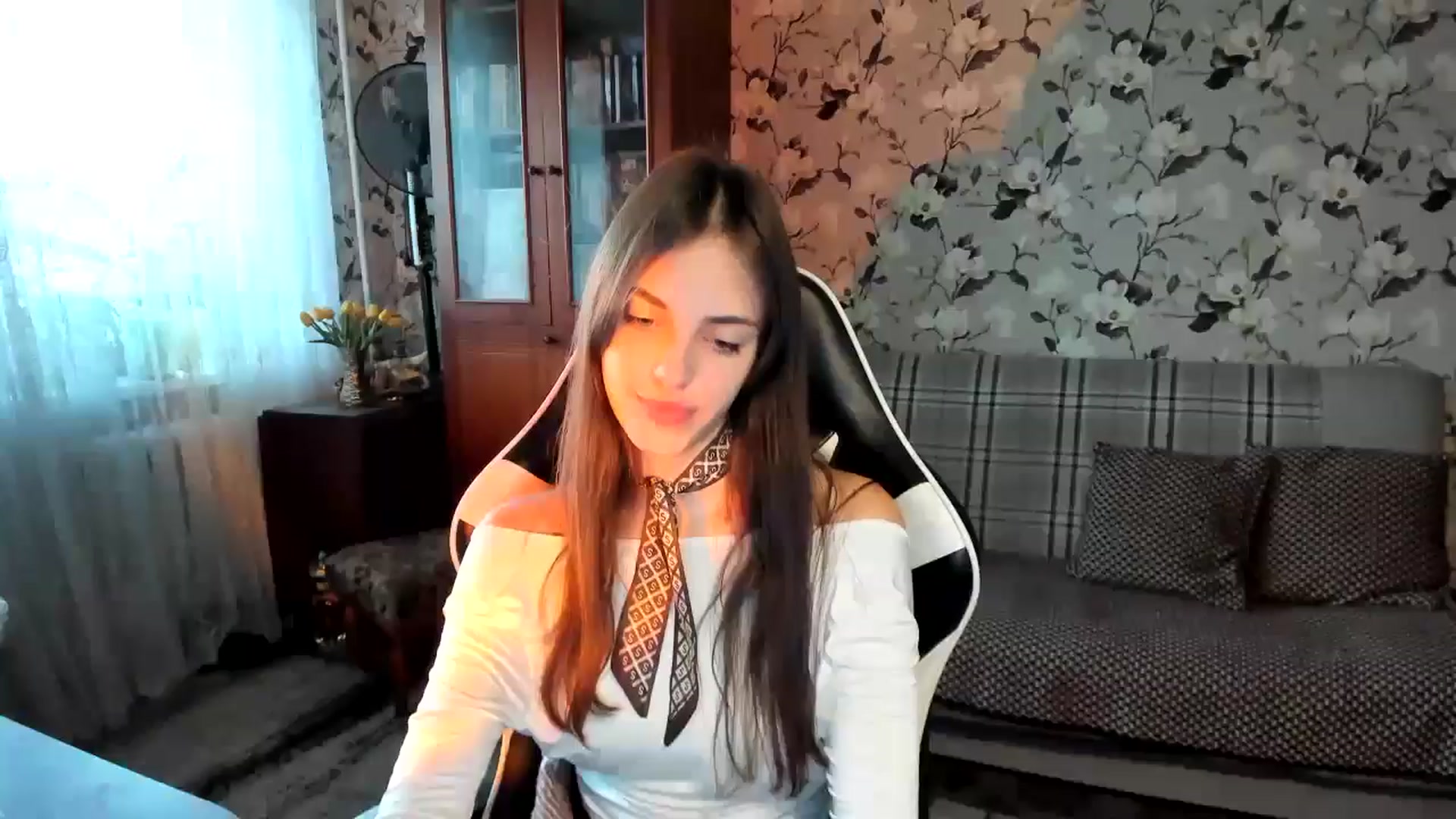 Gallery image thumbnail from Dashamoxy's myfreecams stream on, 10/16/2025, 12:38 image 12 of 20