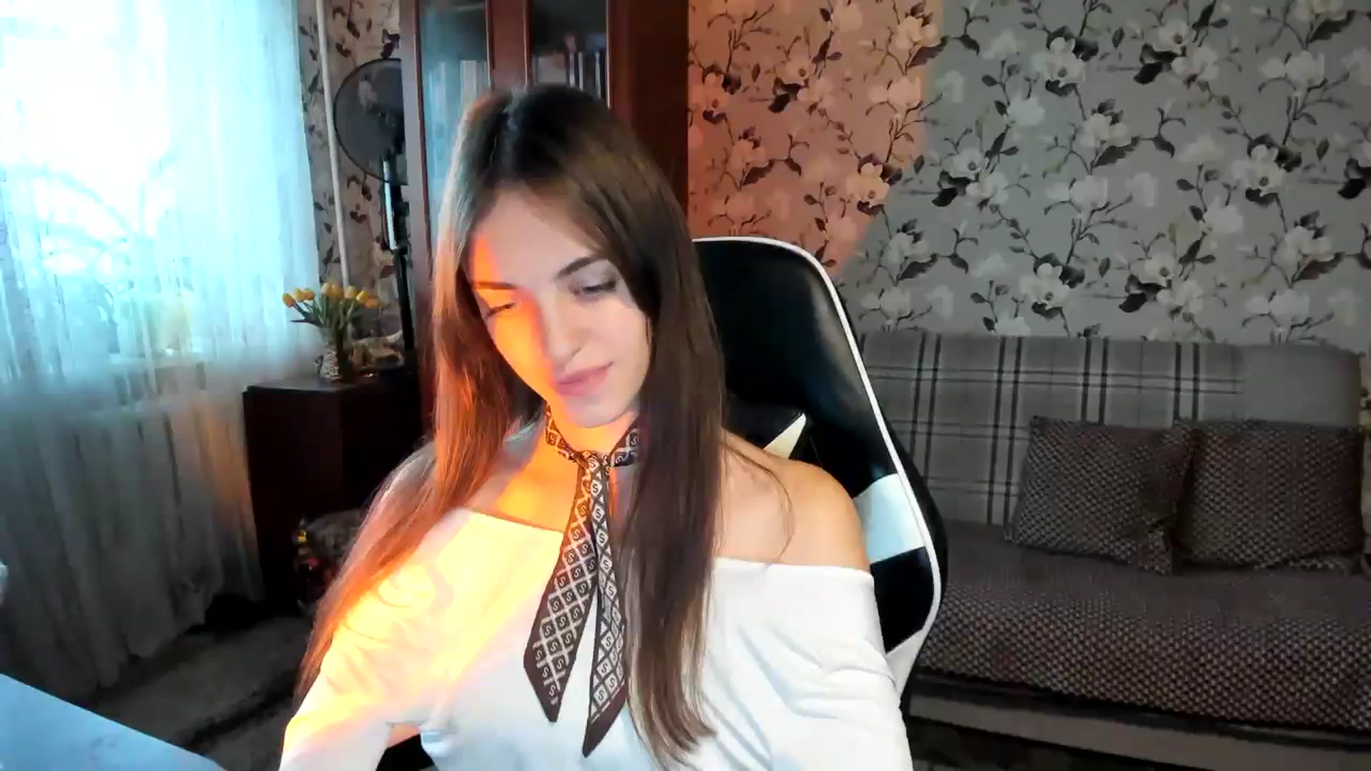 Gallery image thumbnail from Dashamoxy's myfreecams stream on, 10/16/2025, 12:38 image 20 of 20