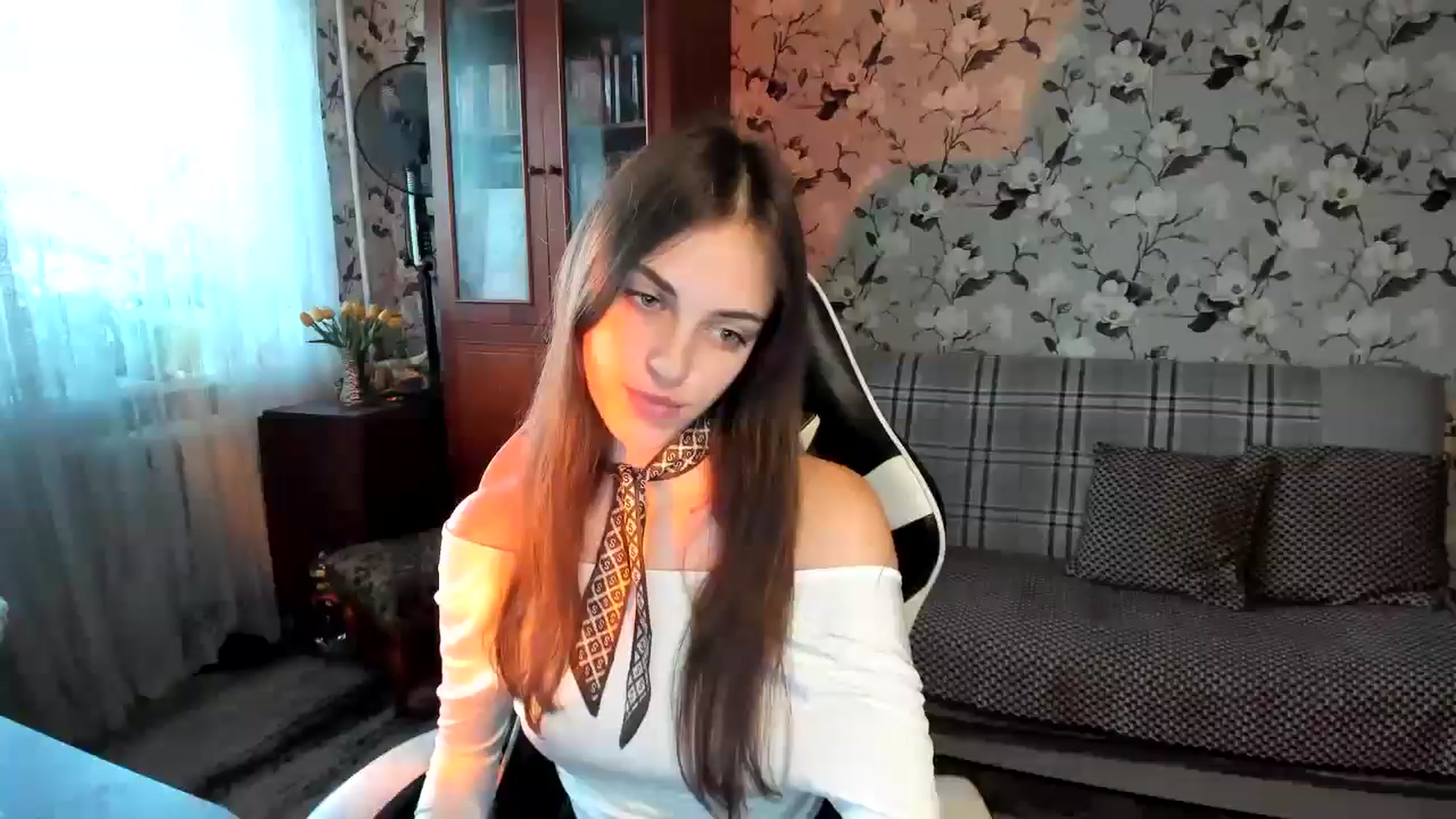 Gallery image thumbnail from Dashamoxy's myfreecams stream on, 10/16/2025, 12:38 image 14 of 20
