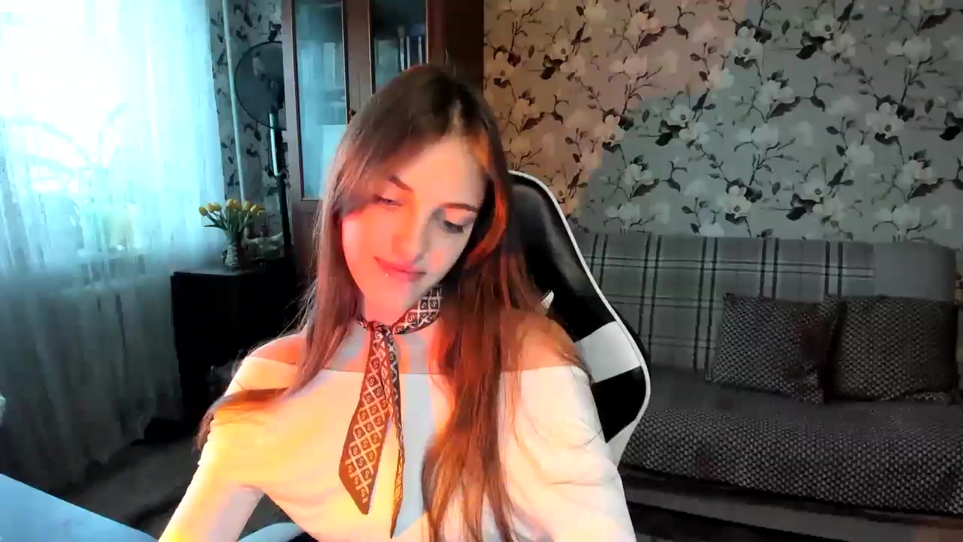 Gallery image thumbnail from Dashamoxy's myfreecams stream on, 10/16/2025, 12:38 image 4 of 20