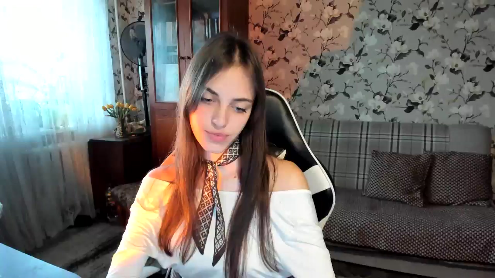 Gallery image thumbnail from Dashamoxy's myfreecams stream on, 10/16/2025, 12:38 image 11 of 20
