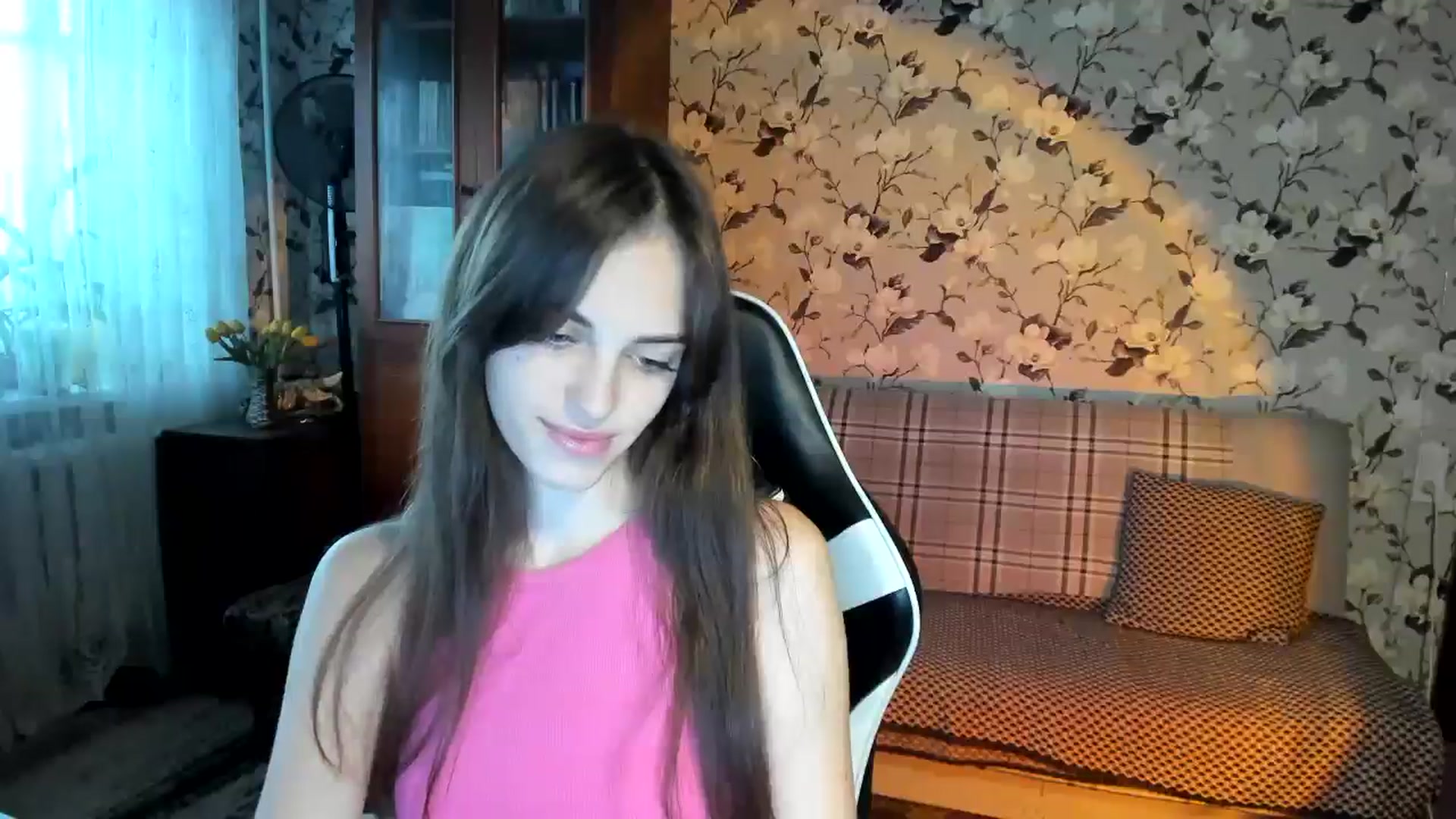 Gallery image thumbnail from Dashamoxy's myfreecams stream on, 10/19/2025, 11:39 image 20 of 20