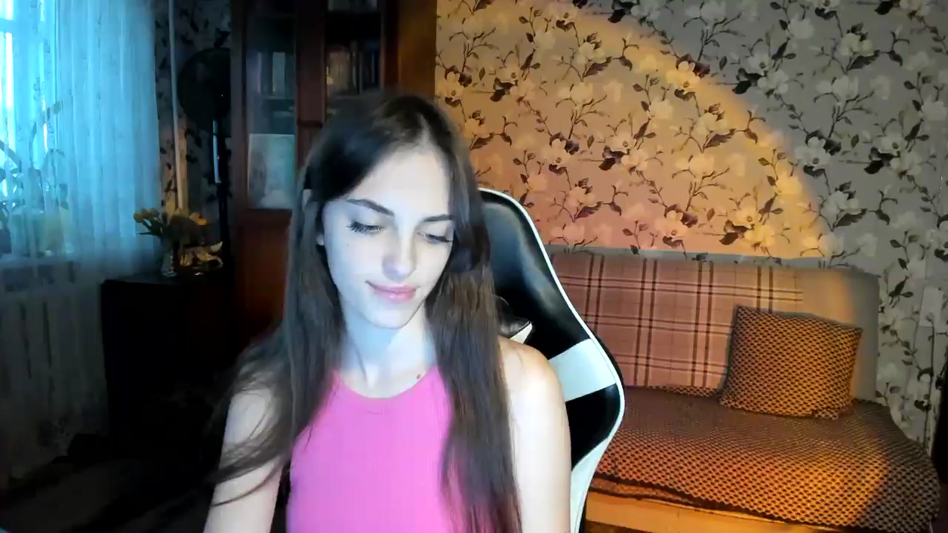 Gallery image thumbnail from Dashamoxy's myfreecams stream on, 10/19/2025, 12:08 image 15 of 20