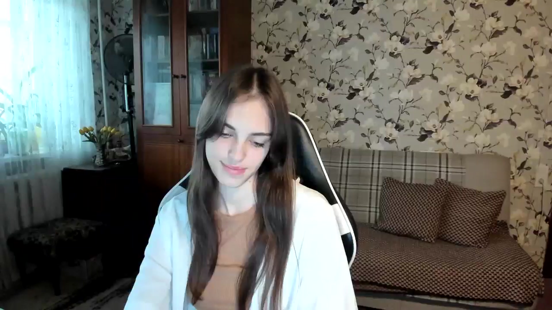 Gallery image thumbnail from Dashamoxy's myfreecams stream on, 10/22/2025, 11:31 image 18 of 20