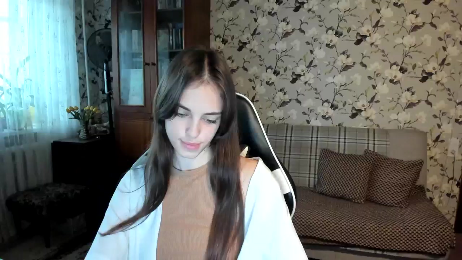 Gallery image thumbnail from Dashamoxy's myfreecams stream on, 10/22/2025, 12:12 image 9 of 20