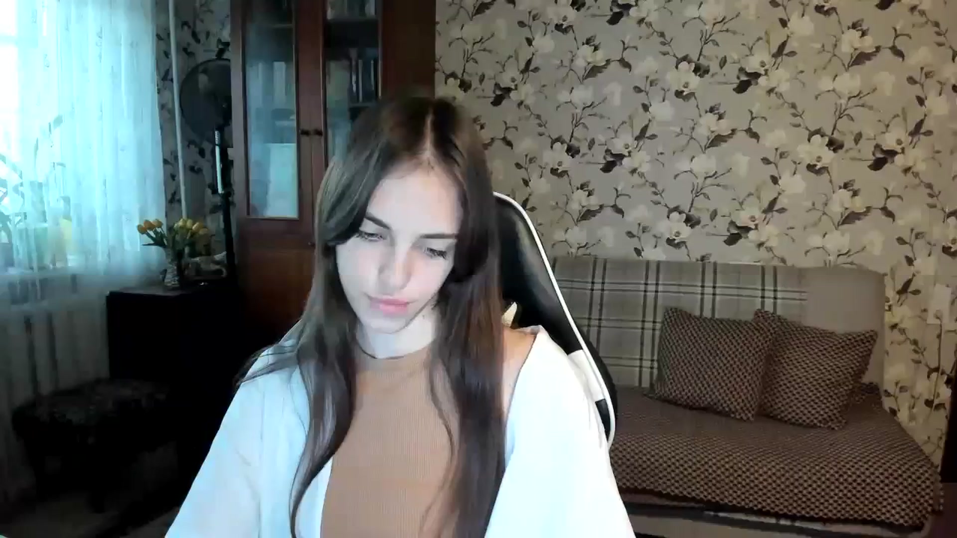 Gallery image thumbnail from Dashamoxy's myfreecams stream on, 10/22/2025, 12:12 image 5 of 20