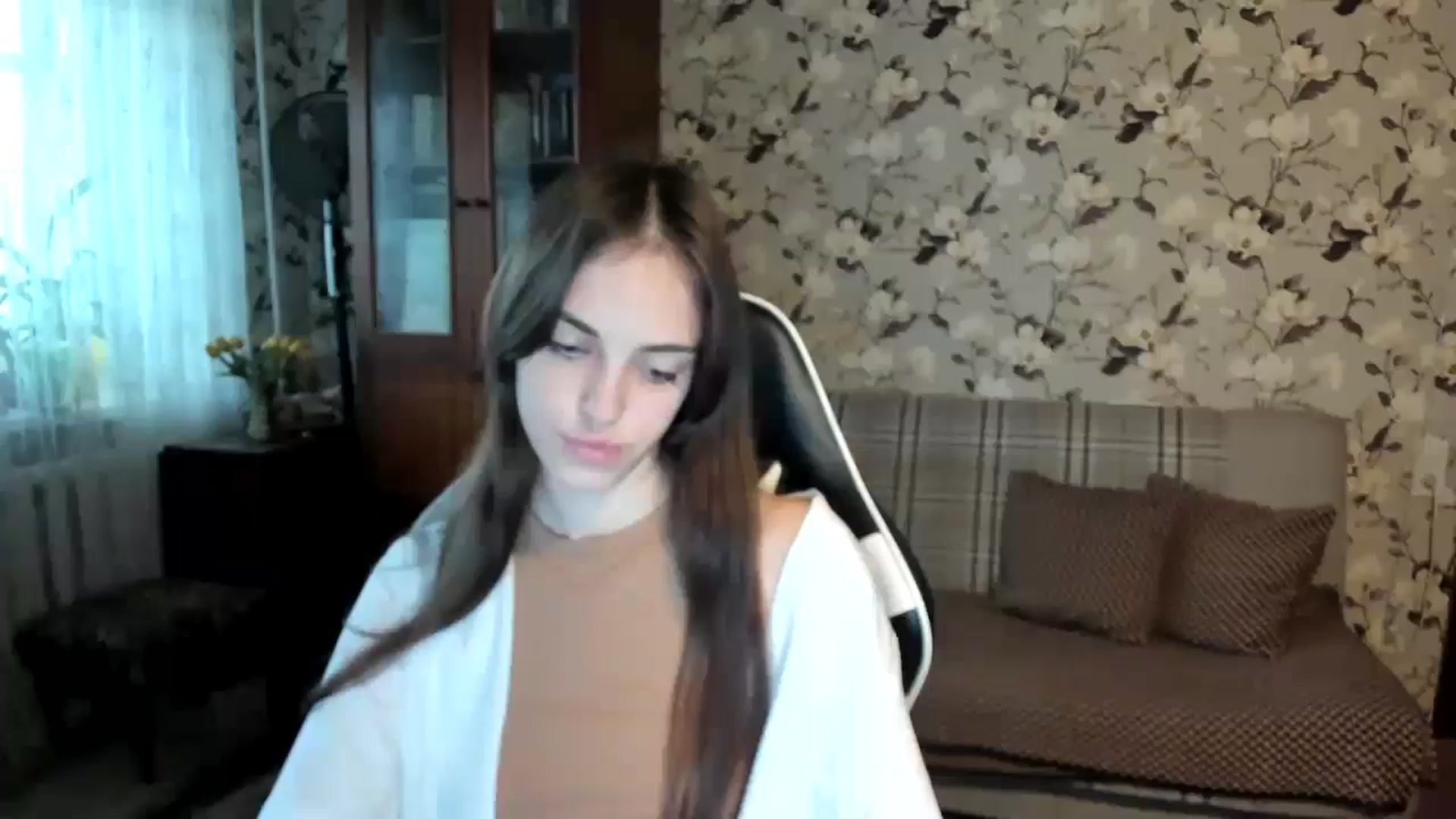Gallery image thumbnail from Dashamoxy's myfreecams stream on, 10/22/2025, 12:12 image 7 of 20