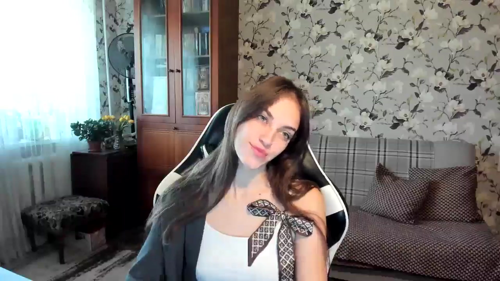 Gallery image thumbnail from Dashamoxy's myfreecams stream on, 10/24/2025, 09:43 image 2 of 20