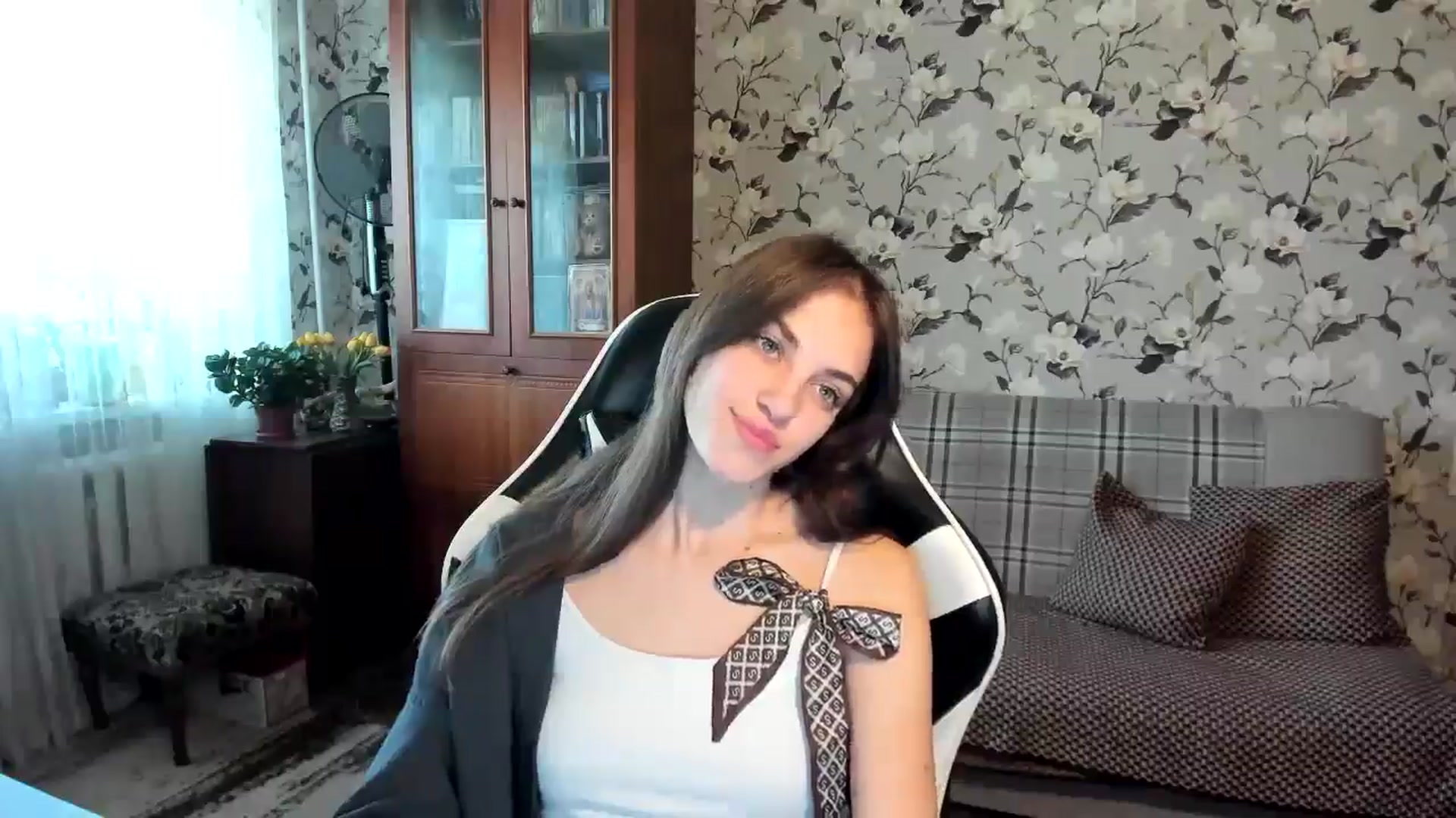 Gallery image thumbnail from Dashamoxy's myfreecams stream on, 10/24/2025, 09:43 image 14 of 20