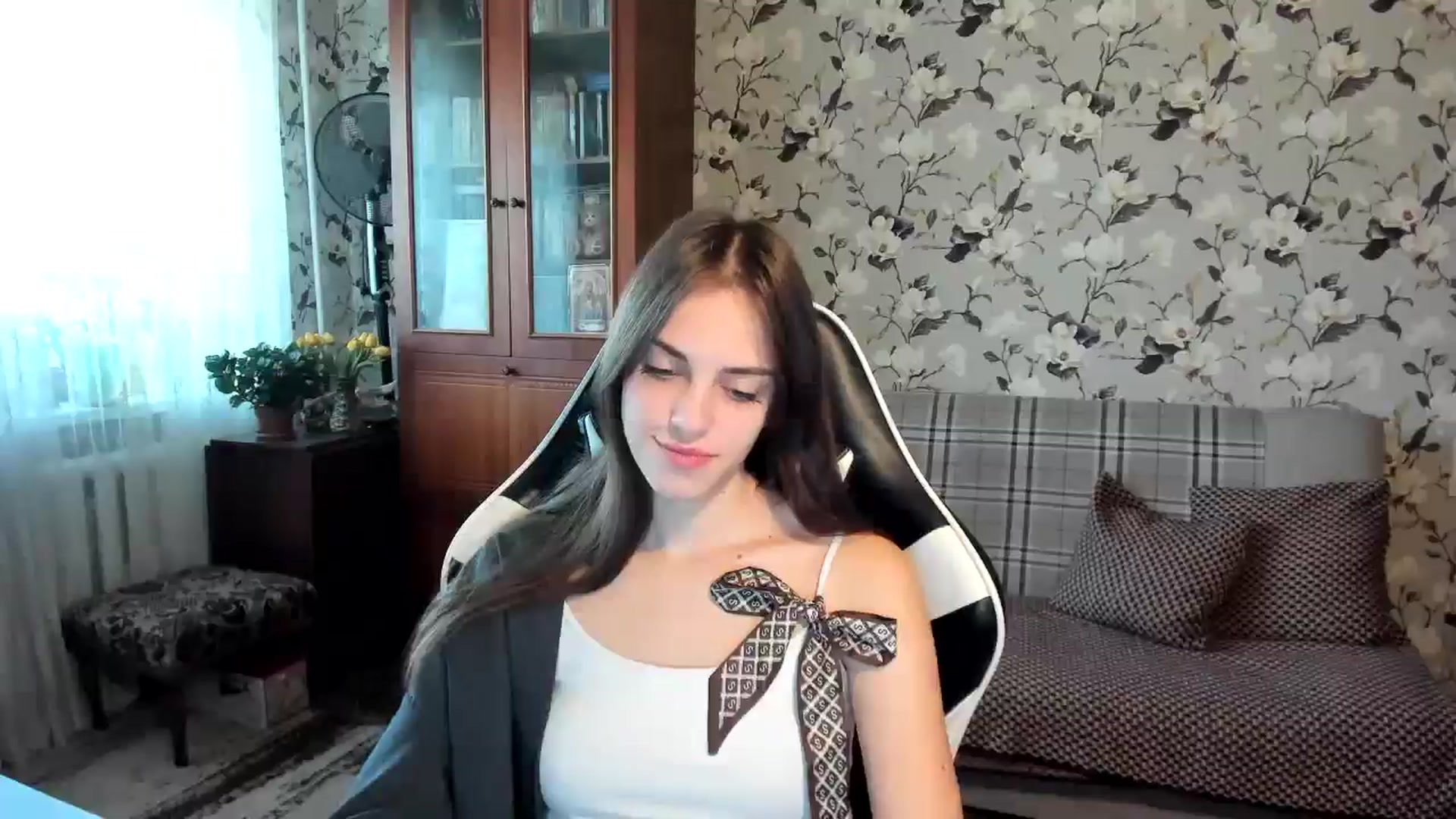 Gallery image thumbnail from Dashamoxy's myfreecams stream on, 10/24/2025, 09:43 image 13 of 20