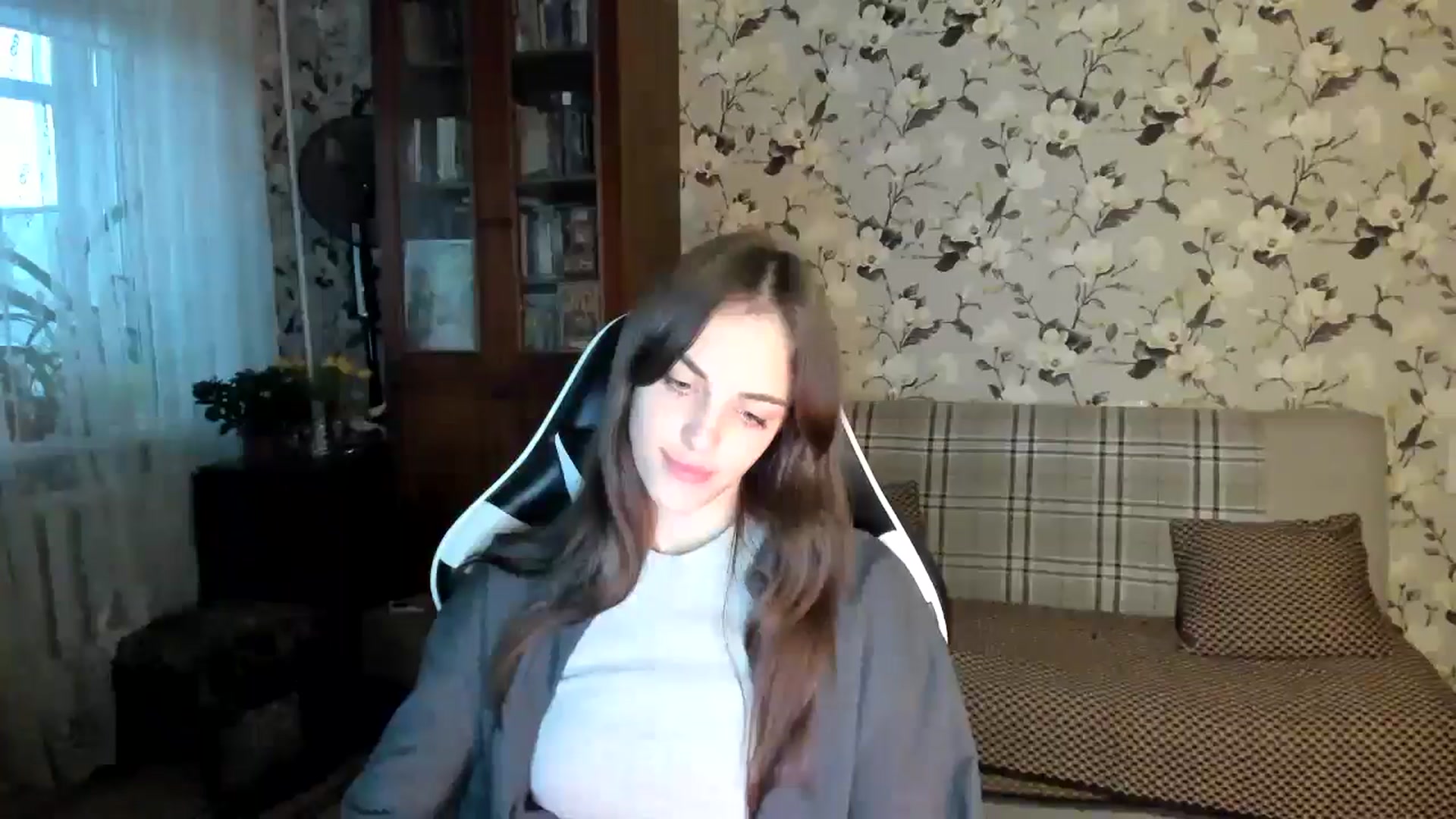 Gallery image thumbnail from Dashamoxy's myfreecams stream on, 10/27/2025, 13:55 image 10 of 20