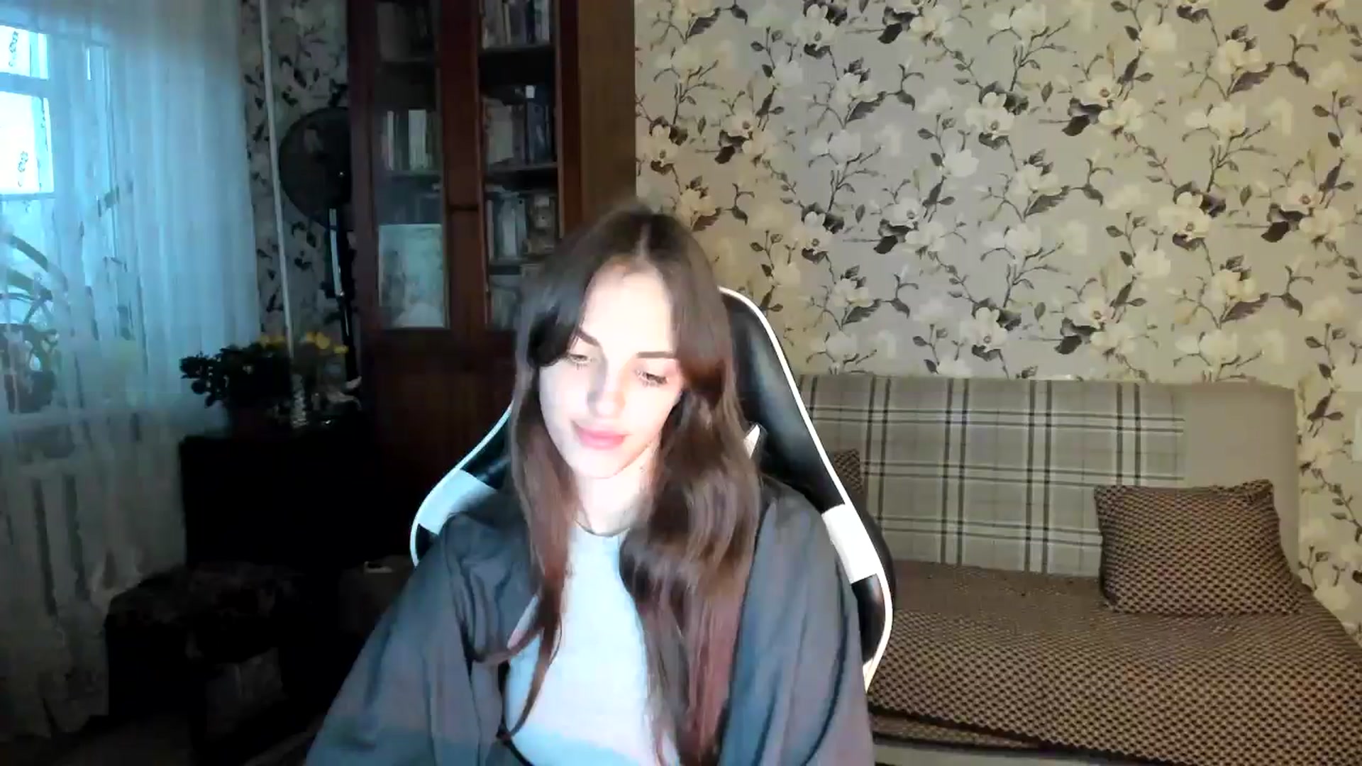 Gallery image thumbnail from Dashamoxy's myfreecams stream on, 10/27/2025, 13:55 image 12 of 20