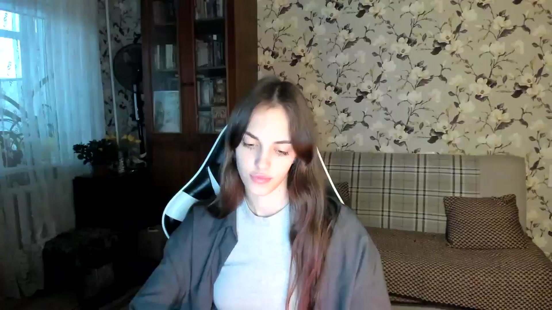 Gallery image thumbnail from Dashamoxy's myfreecams stream on, 10/27/2025, 13:55 image 8 of 20