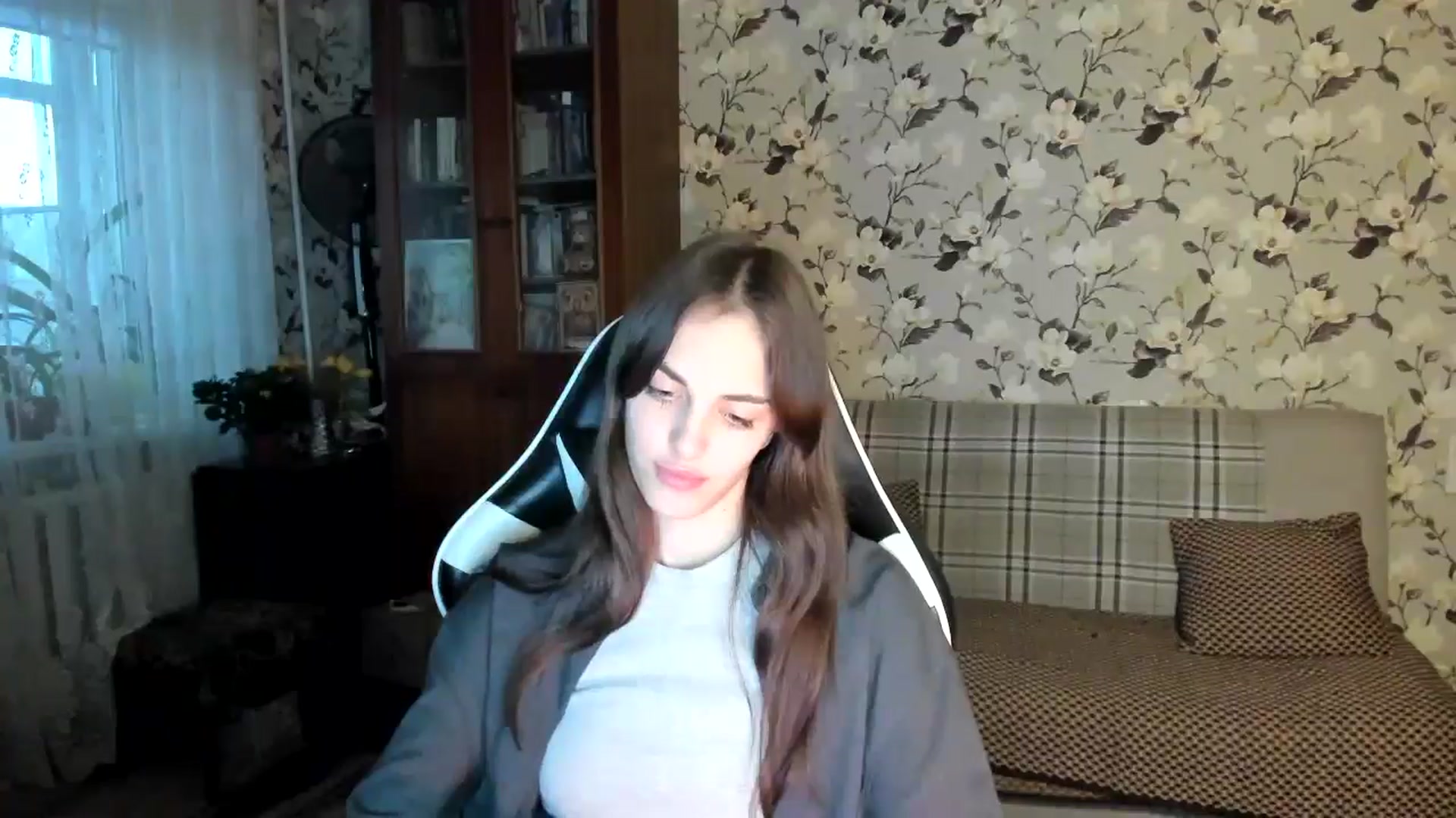 Gallery image thumbnail from Dashamoxy's myfreecams stream on, 10/27/2025, 13:55 image 11 of 20
