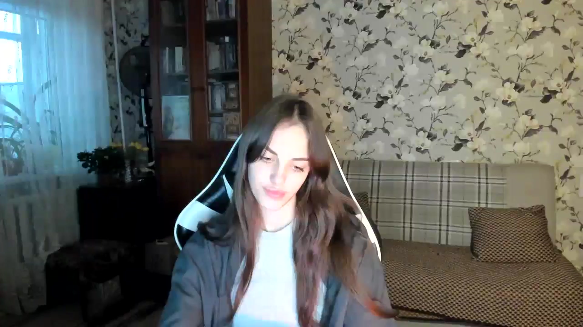 Gallery image thumbnail from Dashamoxy's myfreecams stream on, 10/27/2025, 13:55 image 16 of 20