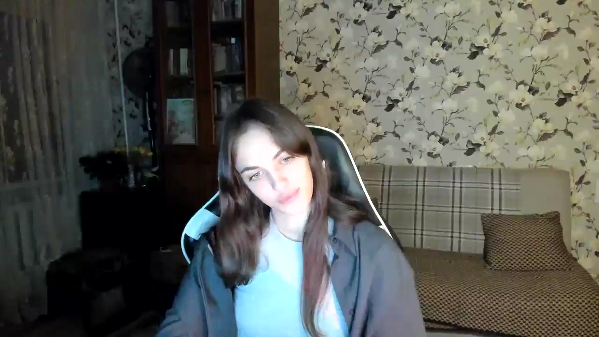 Gallery image thumbnail from Dashamoxy's myfreecams stream on, 10/27/2025, 15:11 image 17 of 20