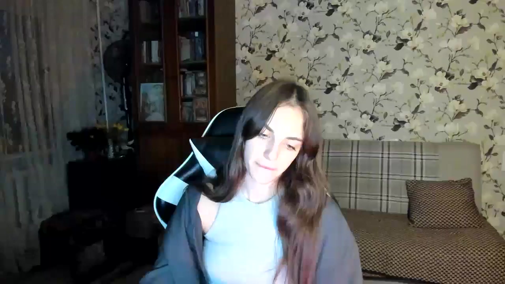 Gallery image thumbnail from Dashamoxy's myfreecams stream on, 10/27/2025, 15:11 image 14 of 20