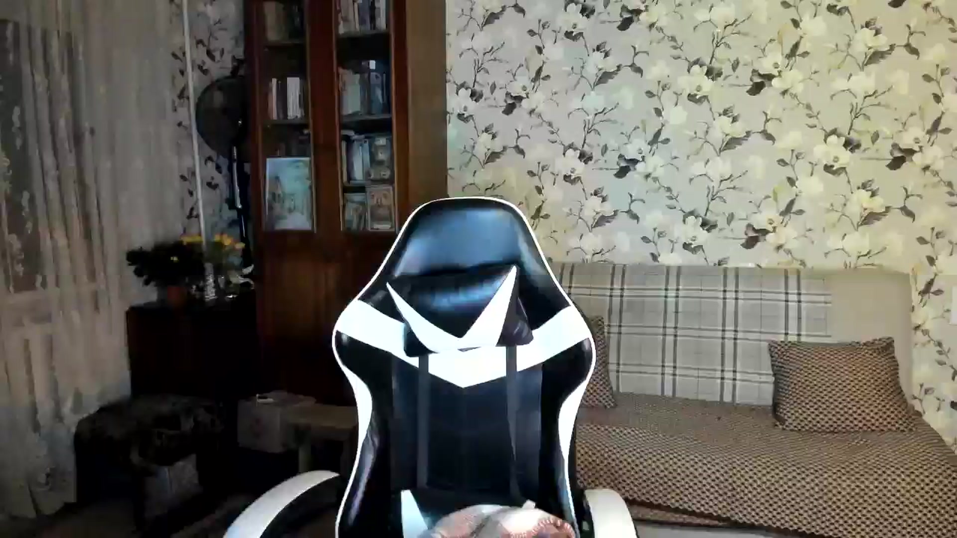 Gallery image thumbnail from Dashamoxy's myfreecams stream on, 10/27/2025, 15:26 image 5 of 20
