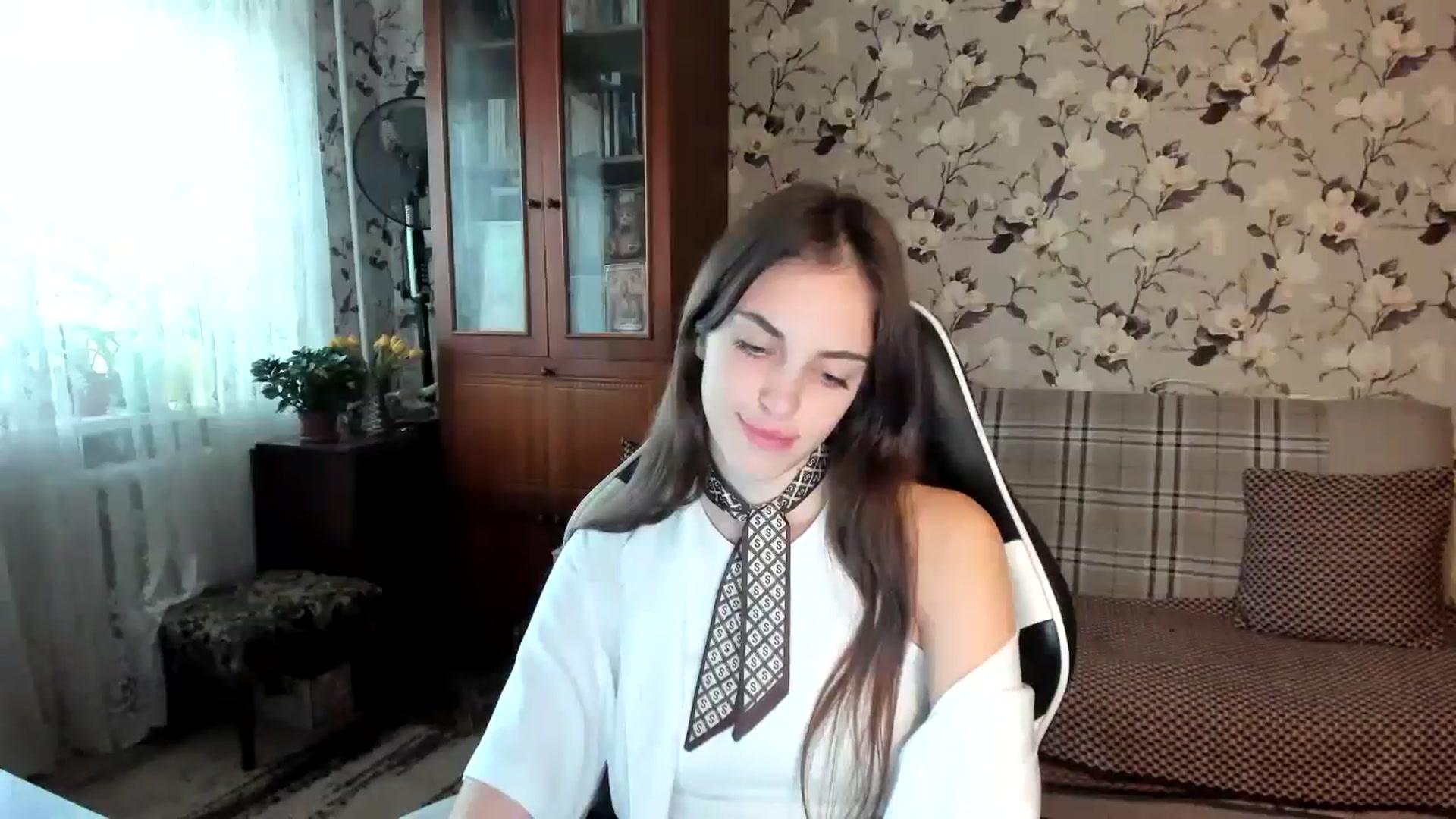 Gallery image thumbnail from Dashamoxy's myfreecams stream on, 10/29/2025, 11:42 image 6 of 20