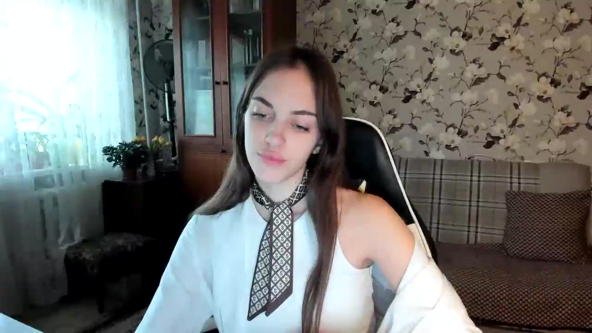 Gallery image thumbnail from Dashamoxy's myfreecams stream on, 10/29/2025, 11:42 image 4 of 20