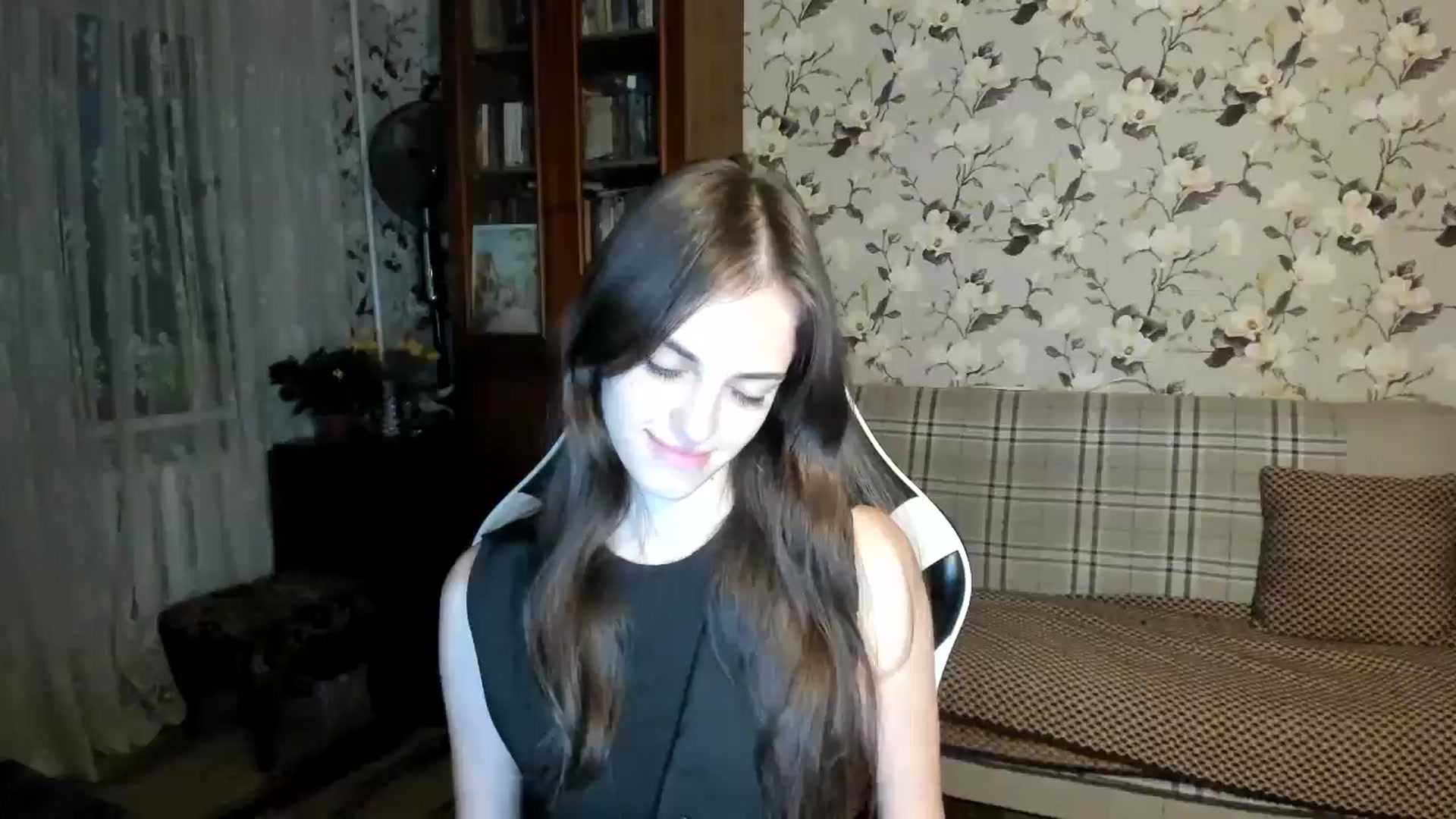 Gallery image thumbnail from Dashamoxy's myfreecams stream on, 10/30/2025, 15:20 image 17 of 20
