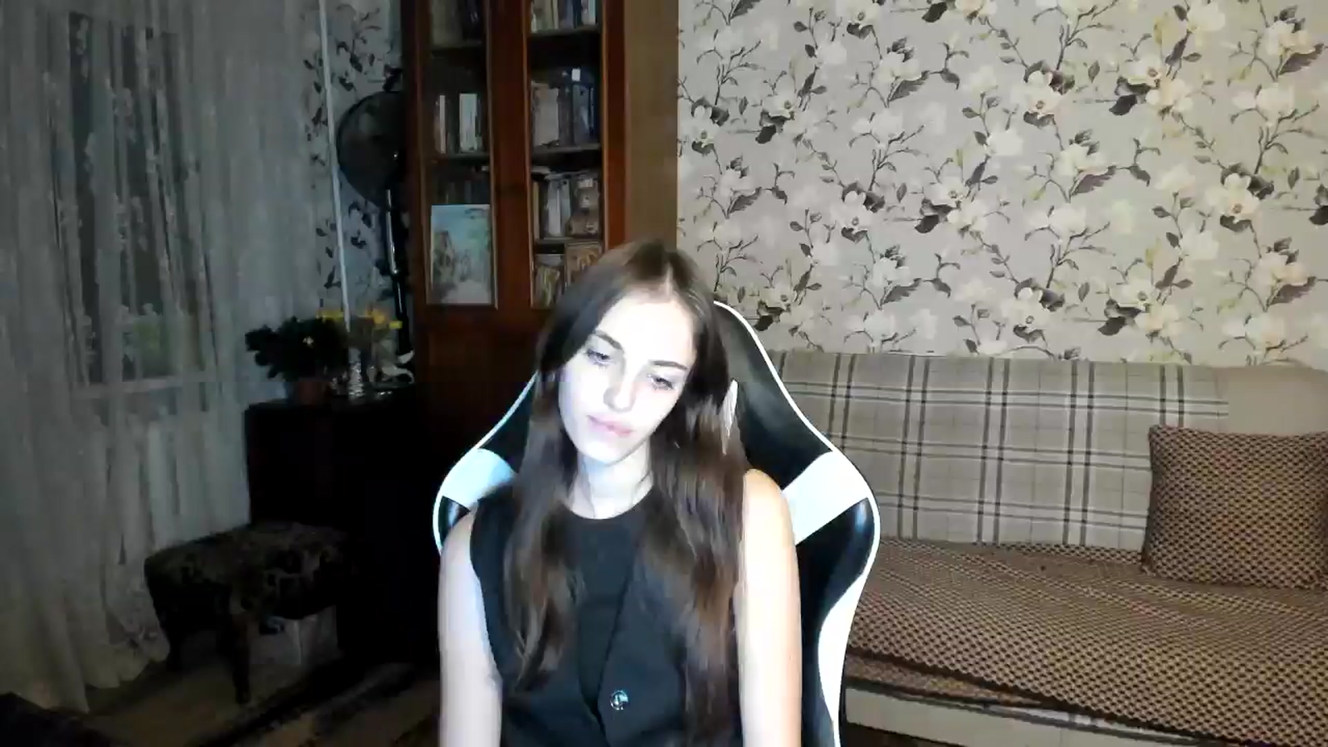 Gallery image thumbnail from Dashamoxy's myfreecams stream on, 10/30/2025, 15:20 image 19 of 20