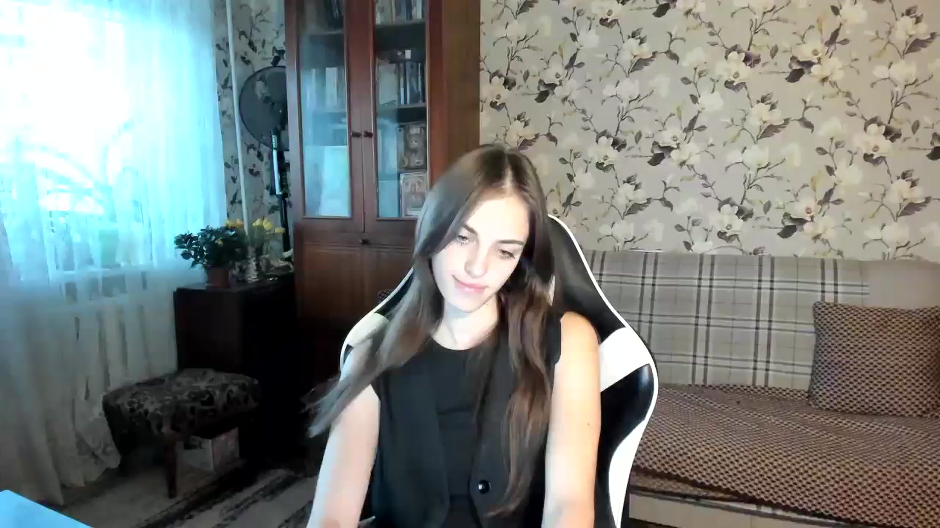 Gallery image thumbnail from Dashamoxy's myfreecams stream on, 10/30/2025, 15:20 image 1 of 20