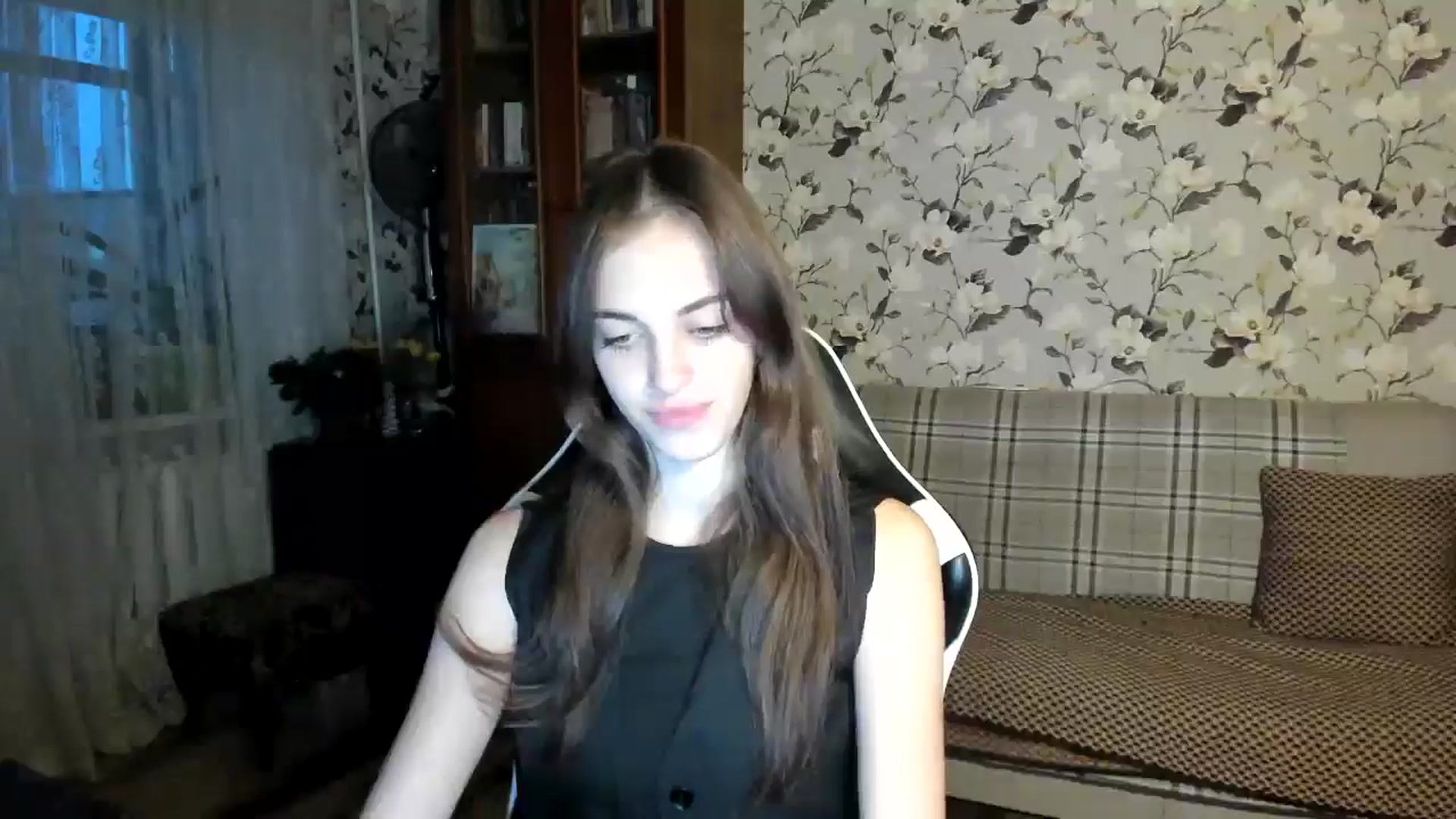 Gallery image thumbnail from Dashamoxy's myfreecams stream on, 10/30/2025, 15:20 image 12 of 20