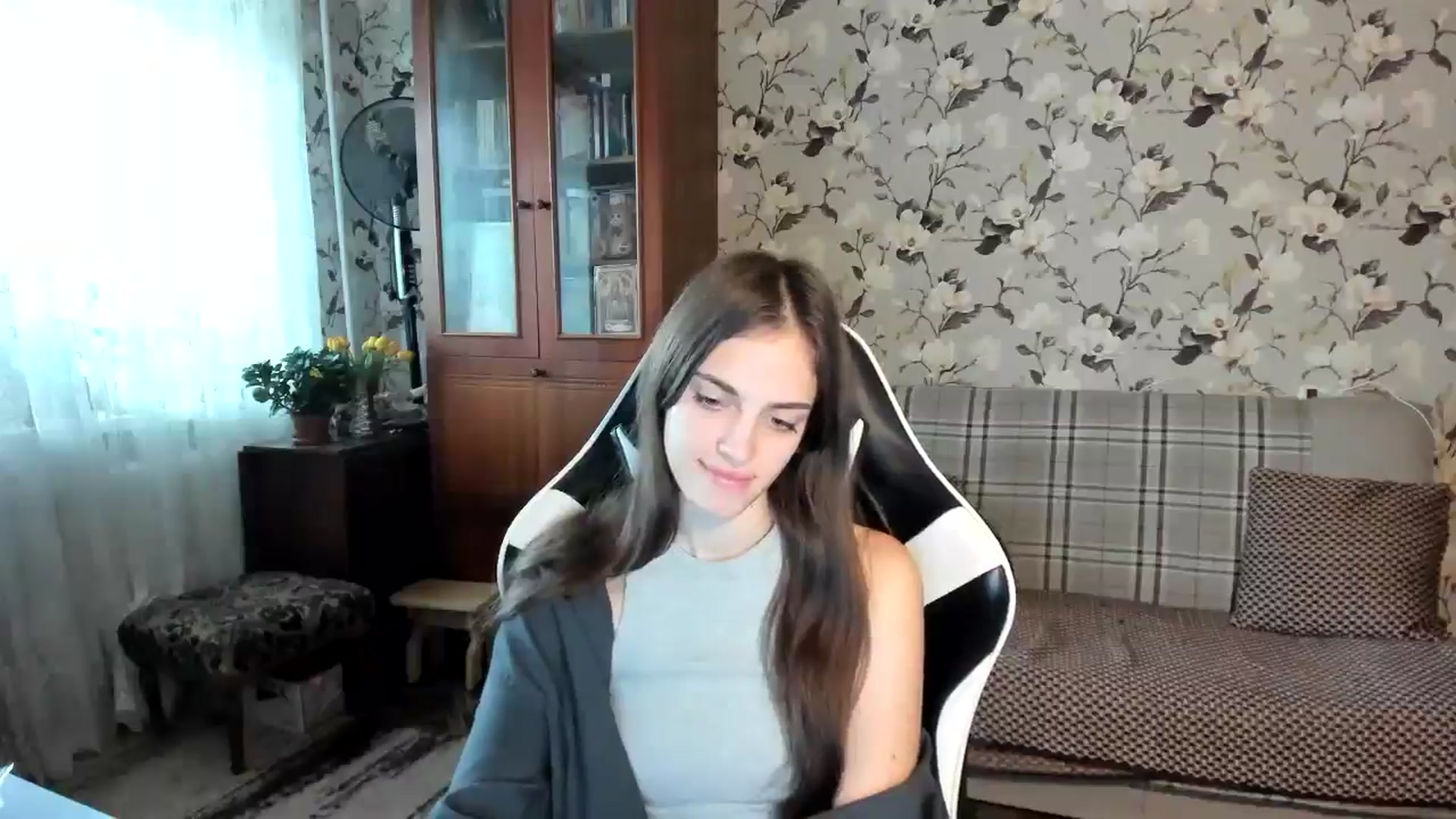 Gallery image thumbnail from Dashamoxy's myfreecams stream on, 11/01/2025, 11:19 image 14 of 20