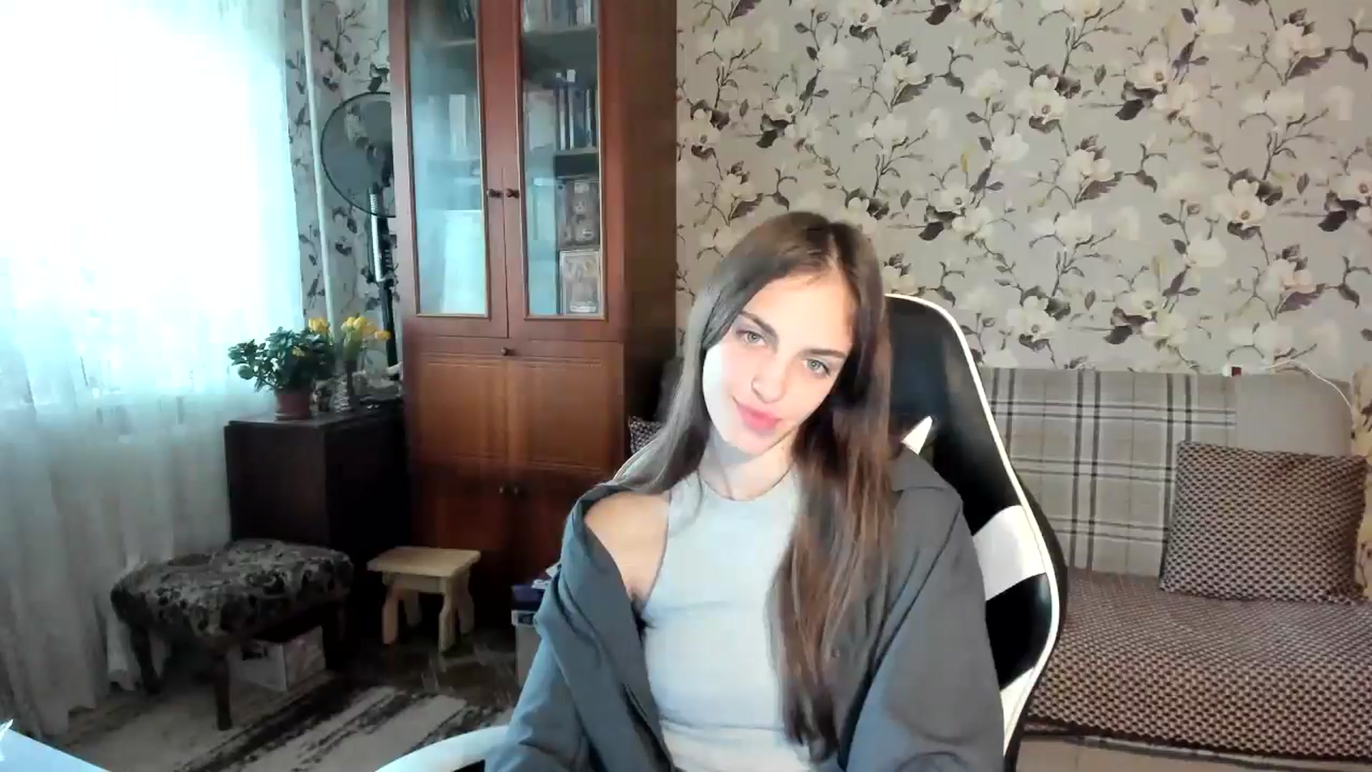 Gallery image thumbnail from Dashamoxy's myfreecams stream on, 11/01/2025, 11:19 image 7 of 20