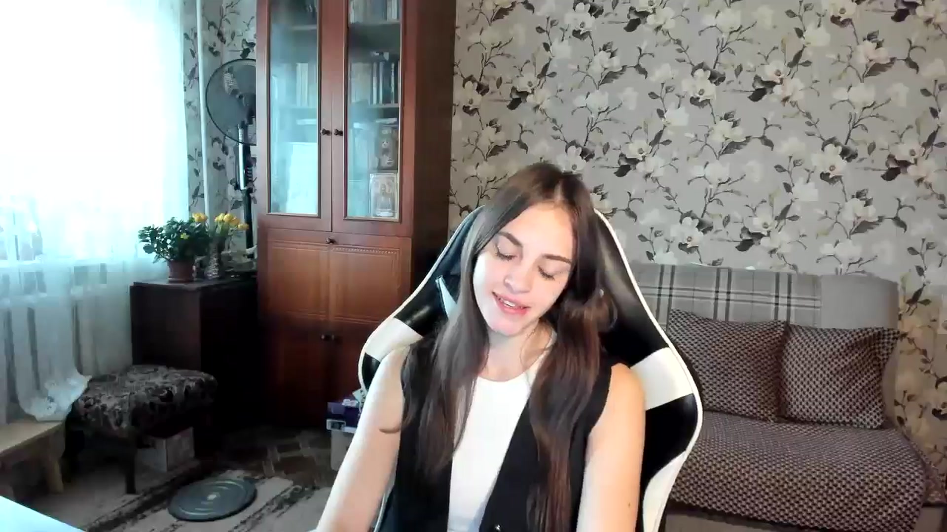 Gallery image thumbnail from Dashamoxy's myfreecams stream on, 11/05/2025, 11:11 image 18 of 20