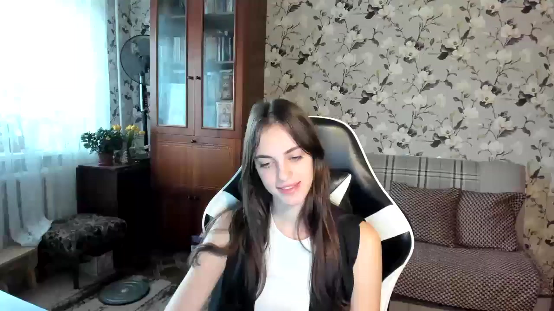 Gallery image thumbnail from Dashamoxy's myfreecams stream on, 11/05/2025, 12:16 image 18 of 20