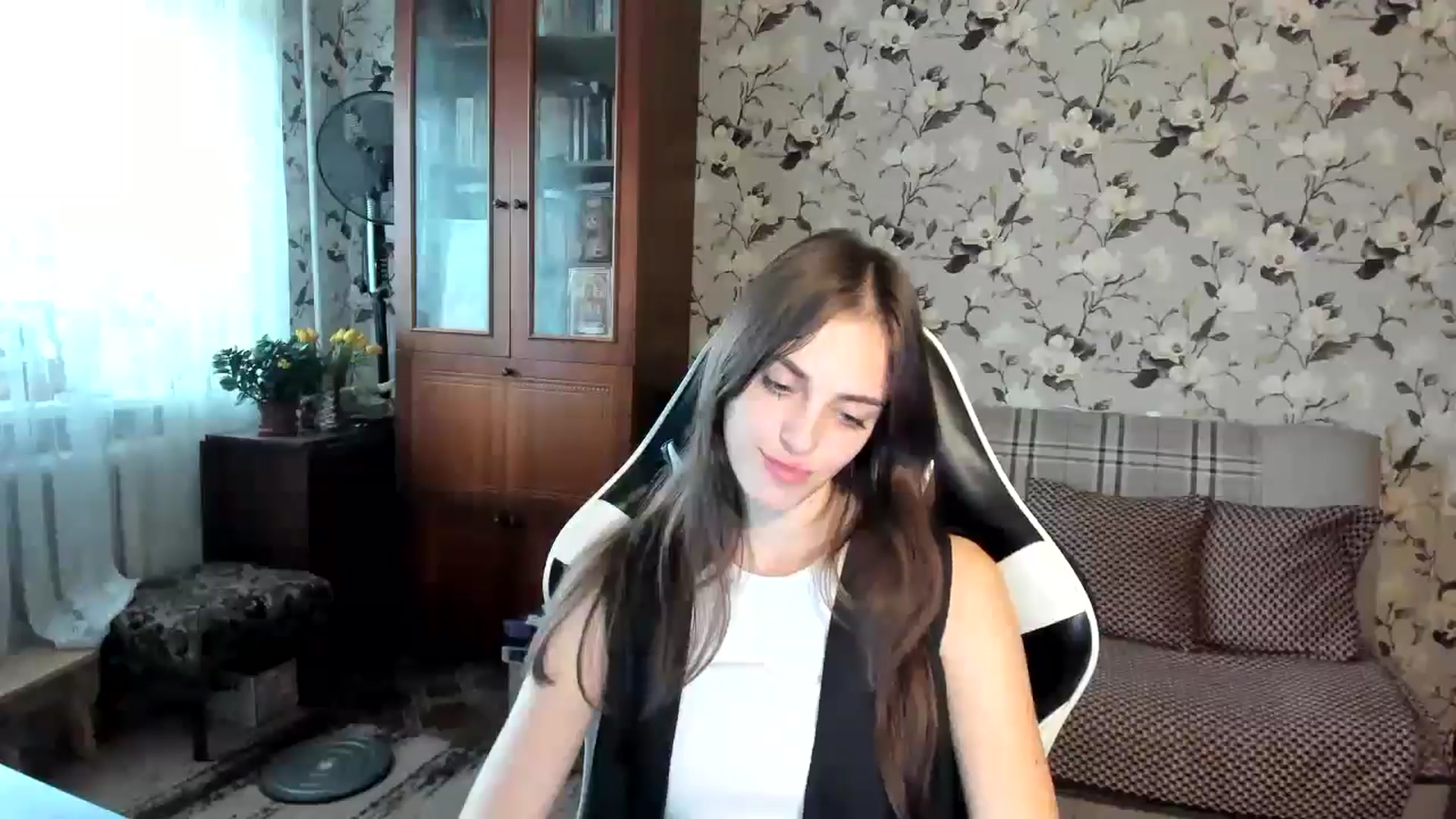 Gallery image thumbnail from Dashamoxy's myfreecams stream on, 11/05/2025, 12:16 image 16 of 20