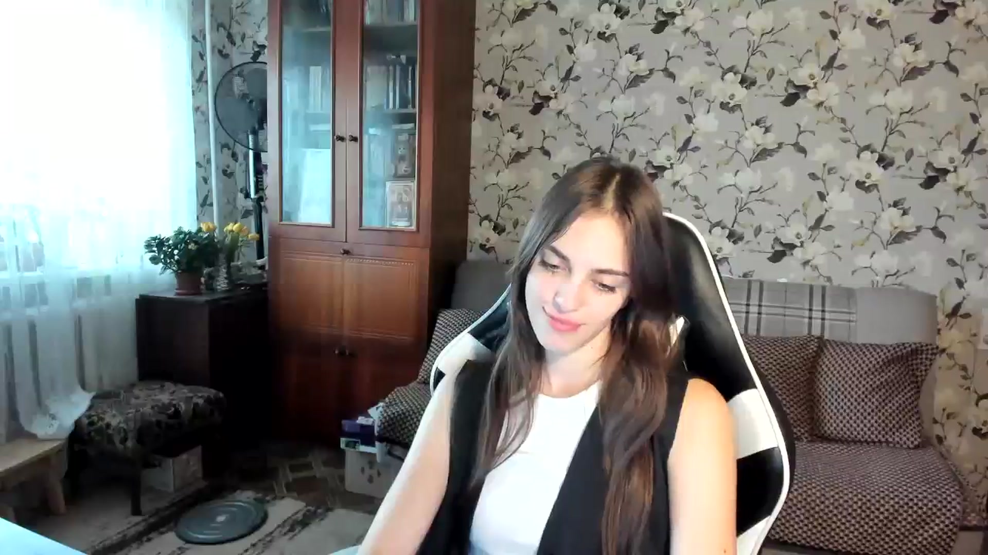 Gallery image thumbnail from Dashamoxy's myfreecams stream on, 11/05/2025, 12:16 image 14 of 20