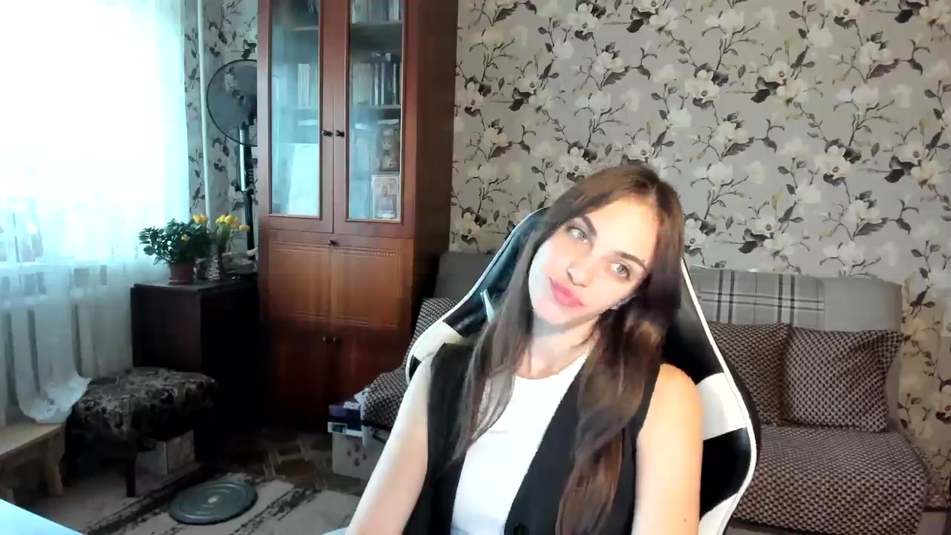 Gallery image thumbnail from Dashamoxy's myfreecams stream on, 11/05/2025, 12:16 image 13 of 20