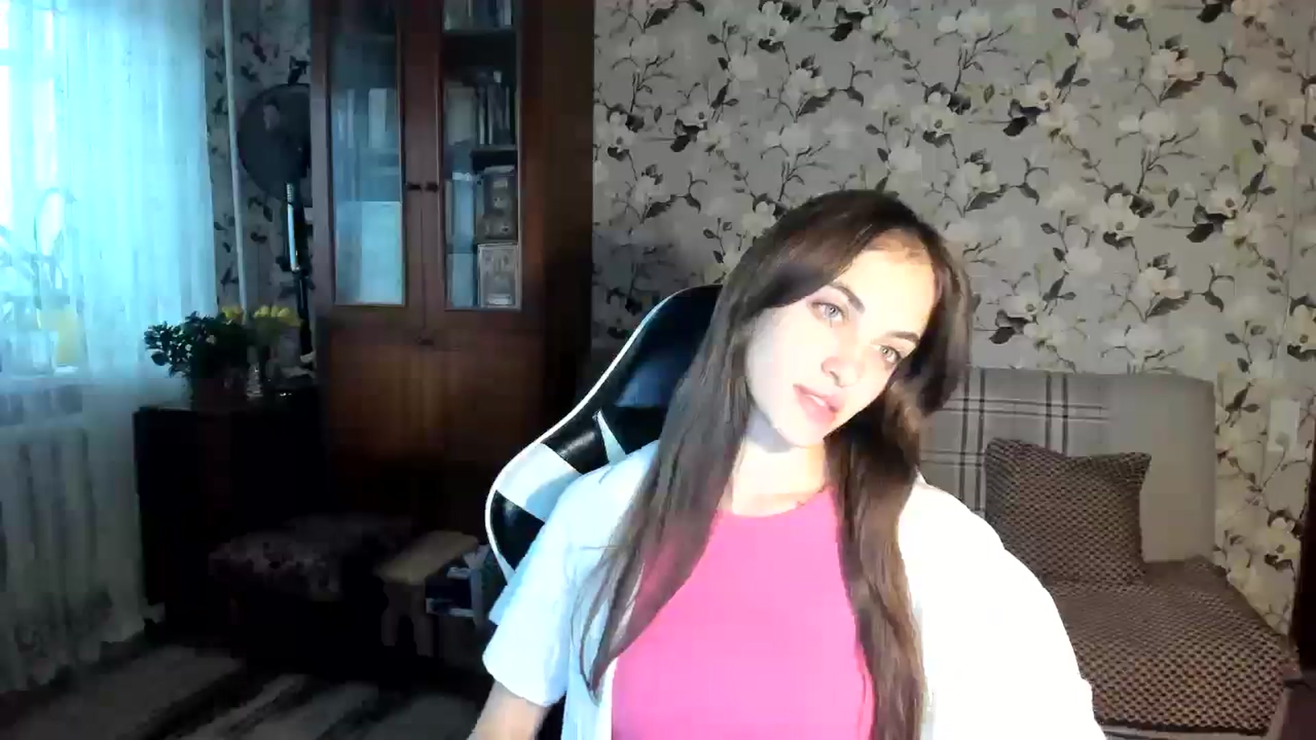 Gallery image thumbnail from Dashamoxy's myfreecams stream on, 11/07/2025, 12:52 image 6 of 20
