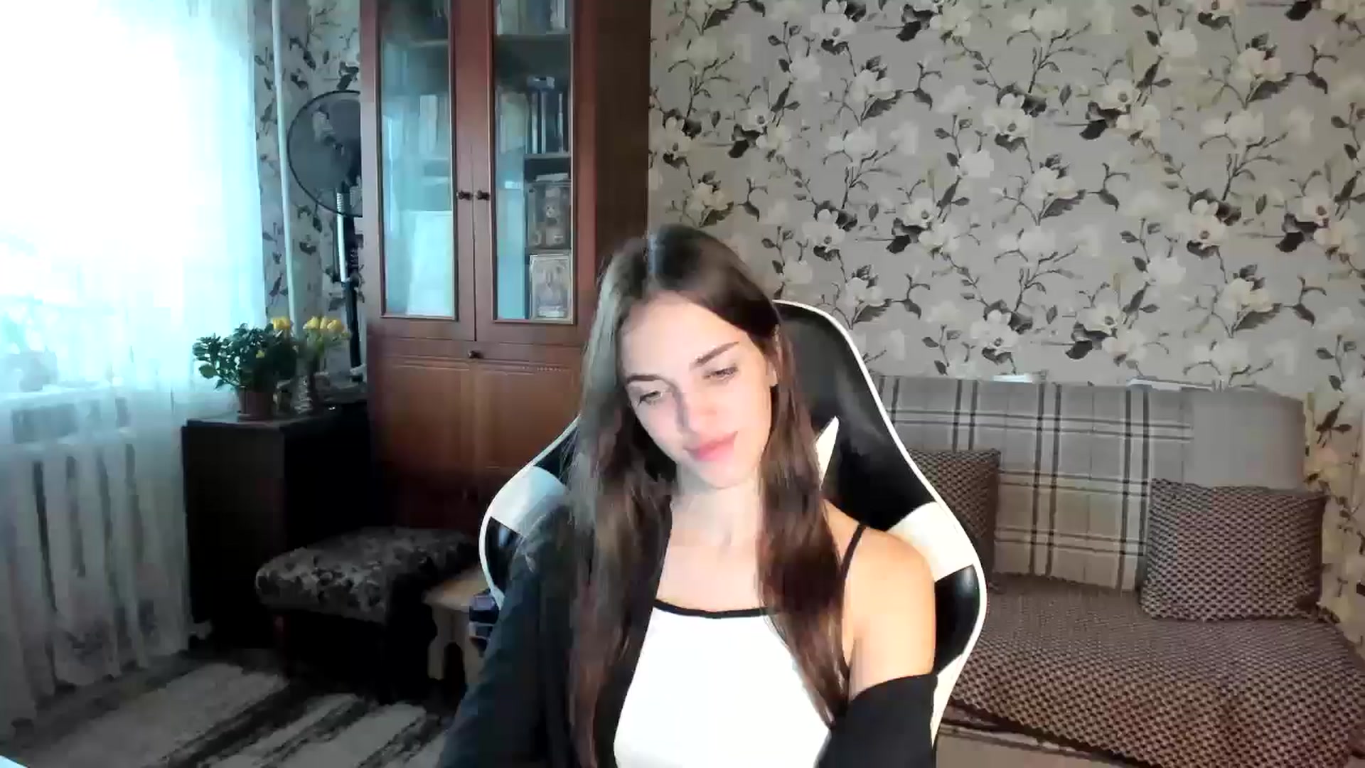 Gallery image thumbnail from Dashamoxy's myfreecams stream on, 11/10/2025, 07:05 image 19 of 20