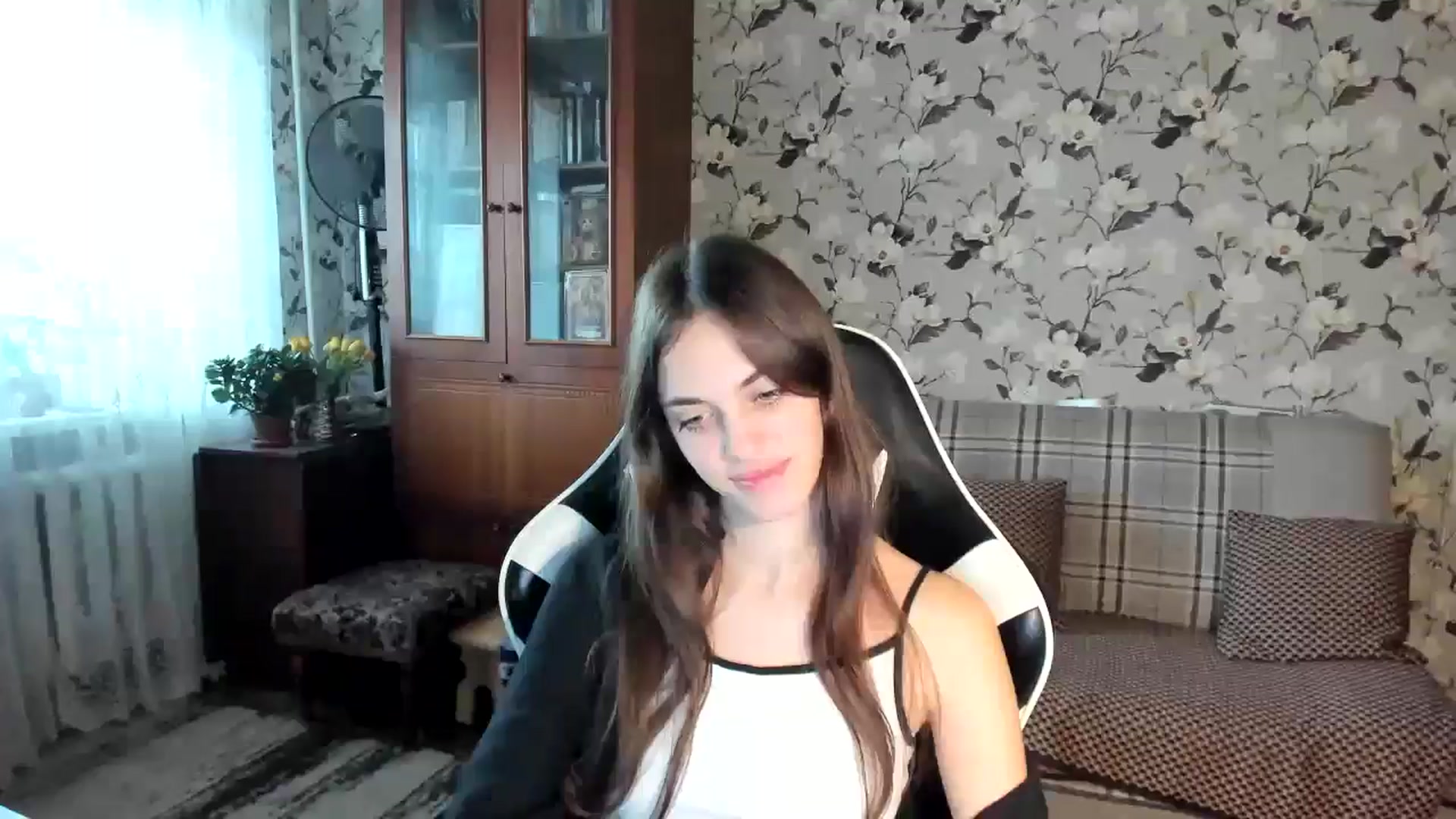 Gallery image thumbnail from Dashamoxy's myfreecams stream on, 11/10/2025, 09:04 image 11 of 20