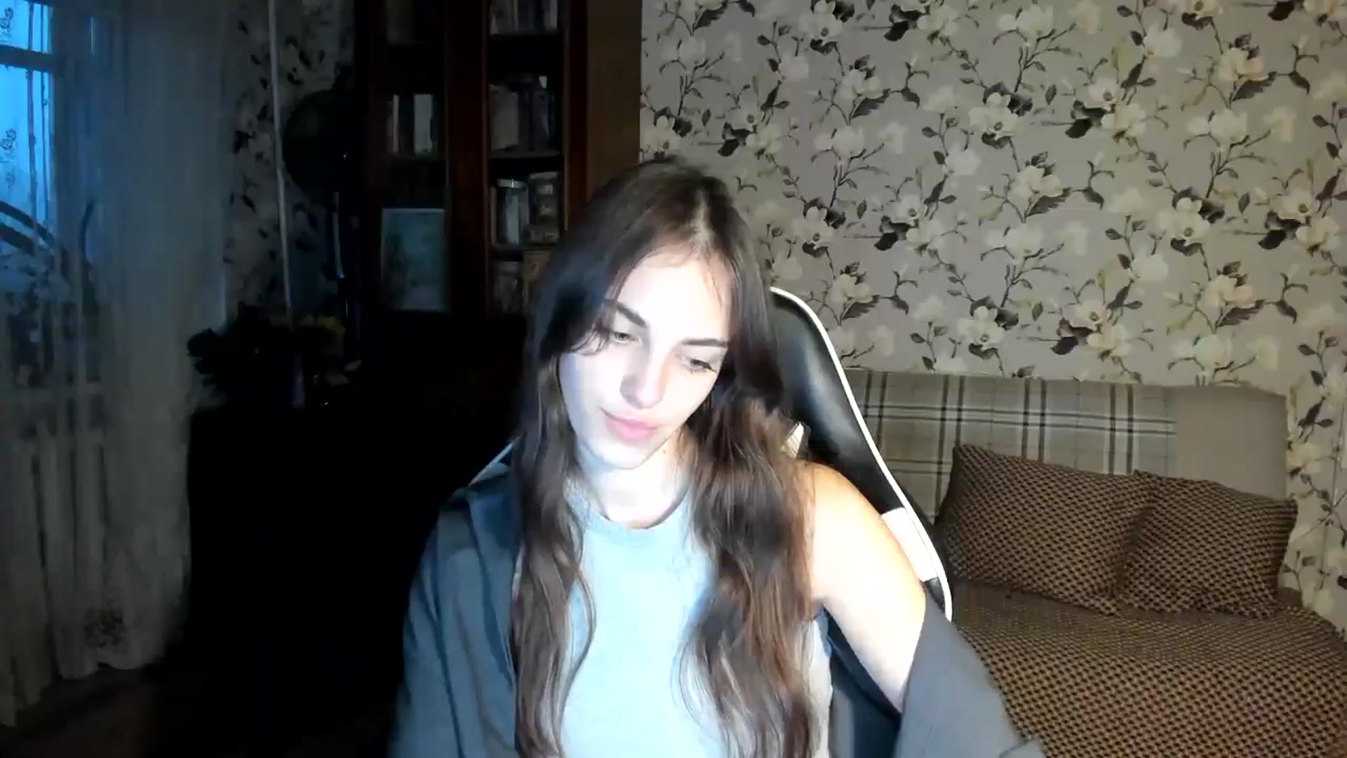 Gallery image thumbnail from Dashamoxy's myfreecams stream on, 11/11/2025, 14:33 image 16 of 20