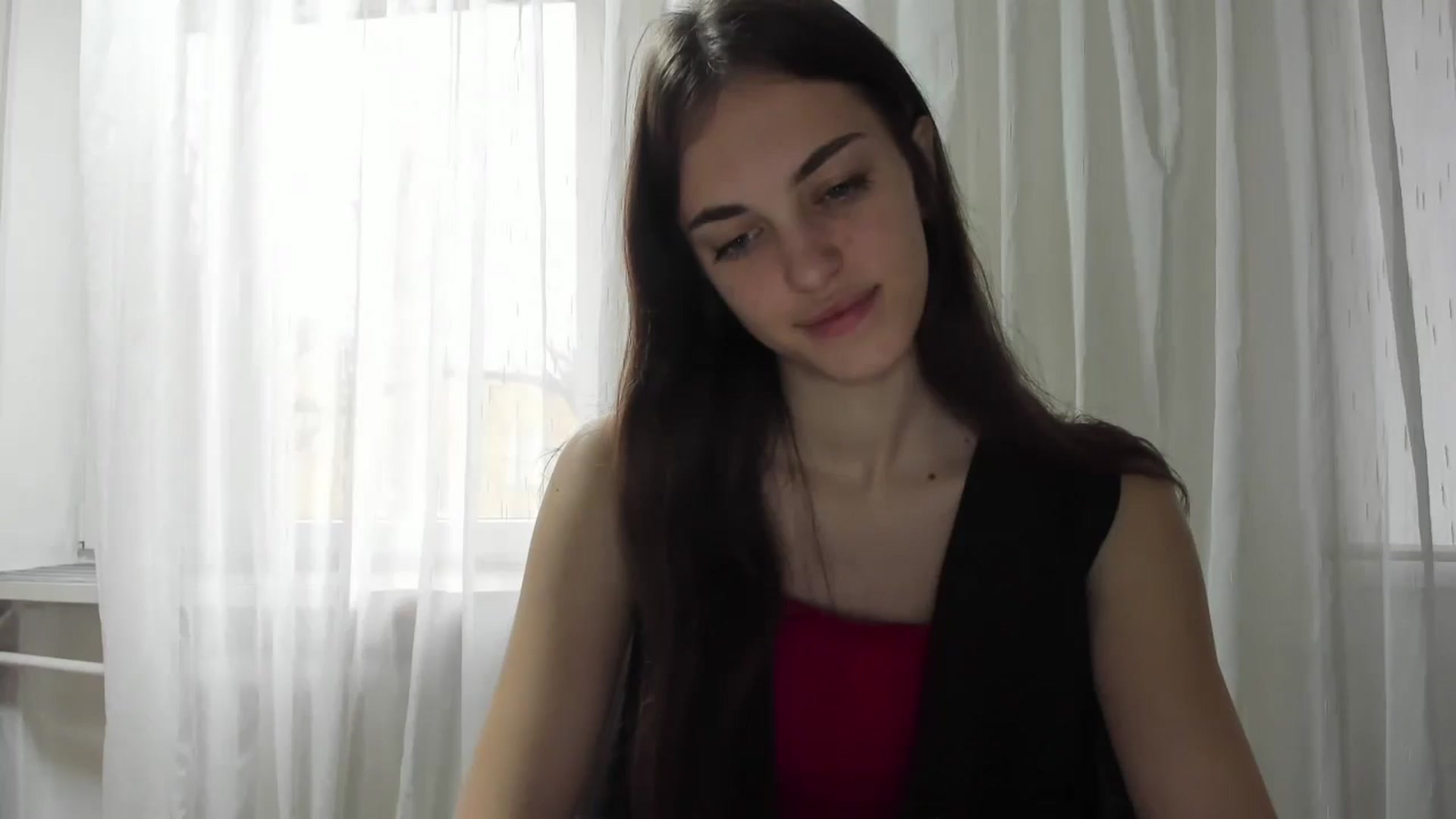 Gallery image thumbnail from Dashamoxy's myfreecams stream on, 11/12/2025, 12:09 image 17 of 20