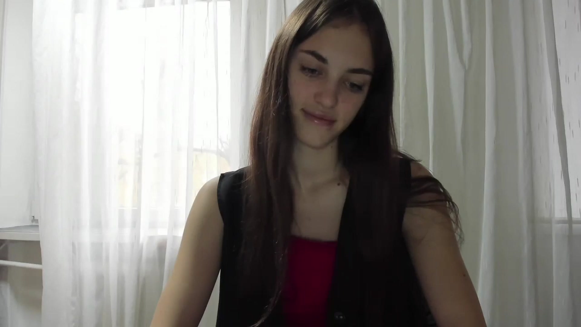 Gallery image thumbnail from Dashamoxy's myfreecams stream on, 11/12/2025, 12:09 image 7 of 20