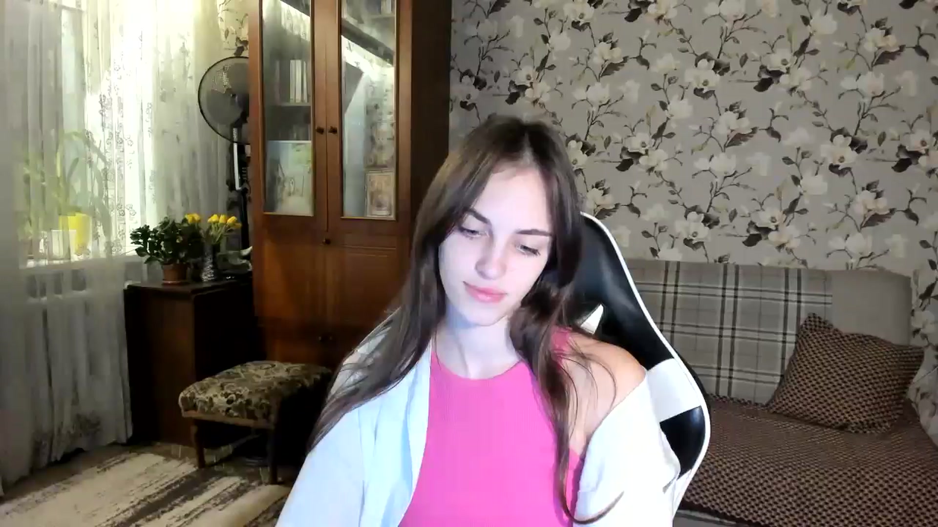Gallery image thumbnail from Dashamoxy's myfreecams stream on, 11/14/2025, 14:57 image 14 of 20