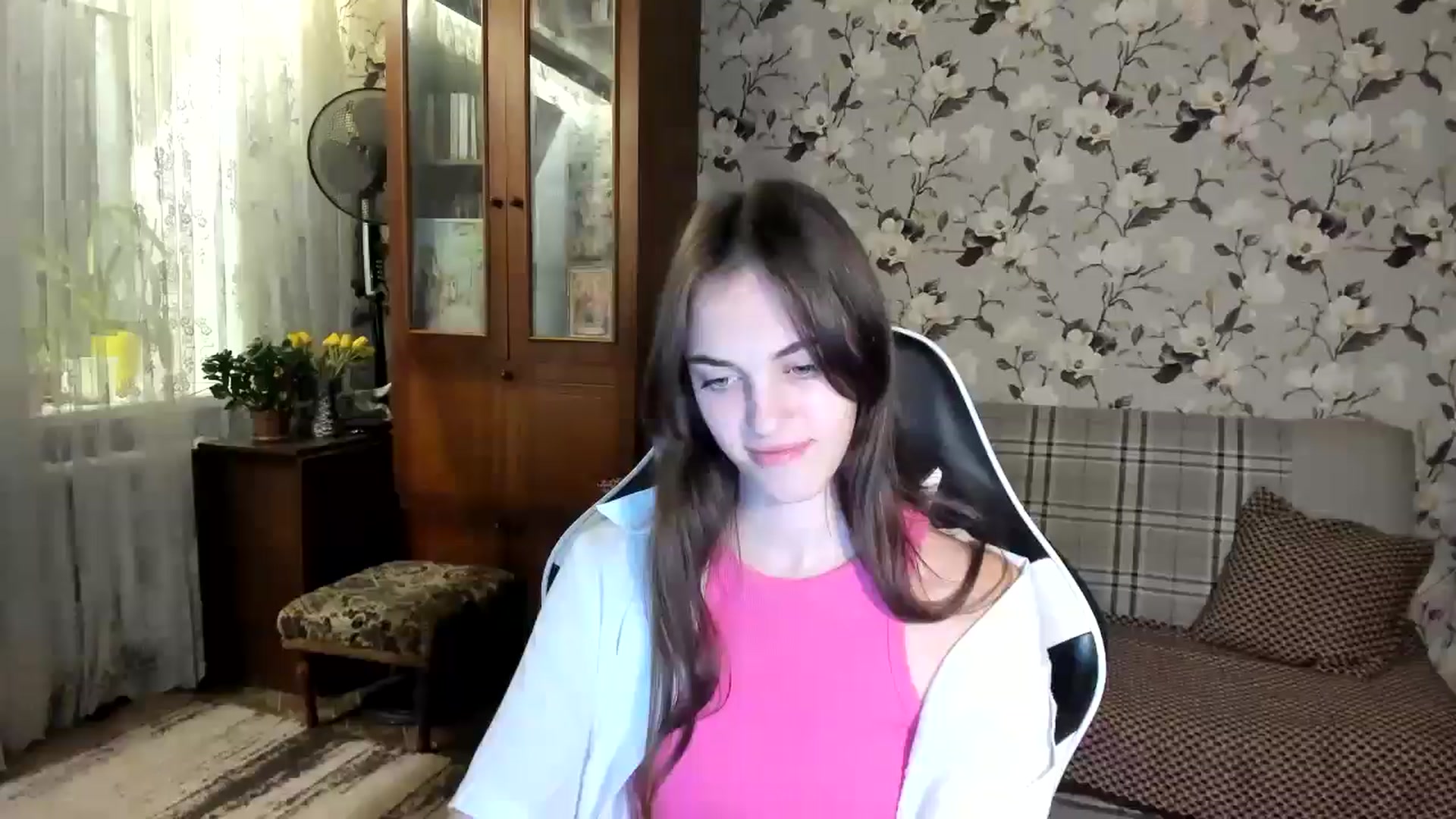 Gallery image thumbnail from Dashamoxy's myfreecams stream on, 11/14/2025, 14:57 image 12 of 20