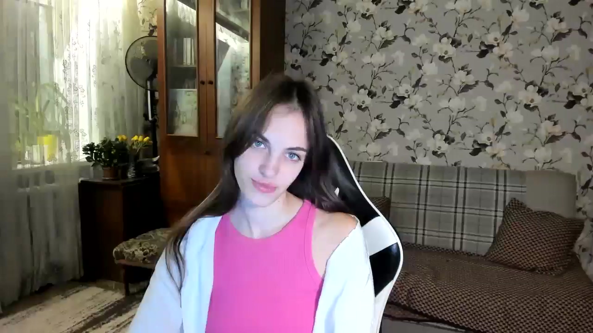 Gallery image thumbnail from Dashamoxy's myfreecams stream on, 11/14/2025, 14:57 image 9 of 20