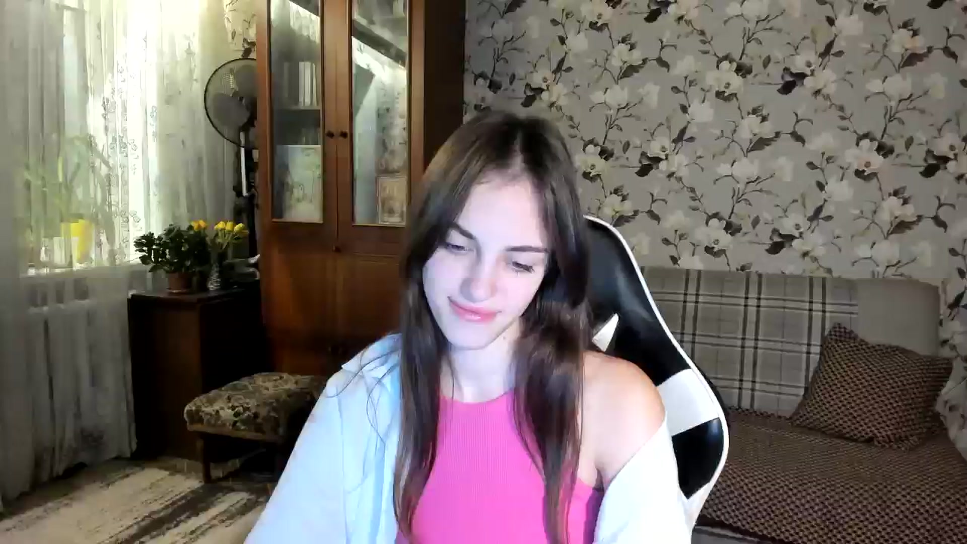 Gallery image thumbnail from Dashamoxy's myfreecams stream on, 11/14/2025, 14:57 image 18 of 20