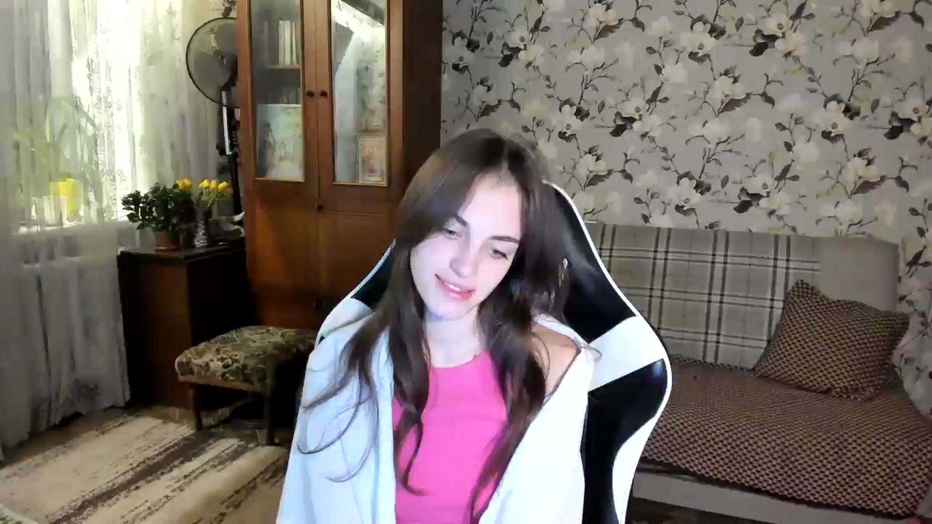 Gallery image thumbnail from Dashamoxy's myfreecams stream on, 11/14/2025, 16:17 image 2 of 20