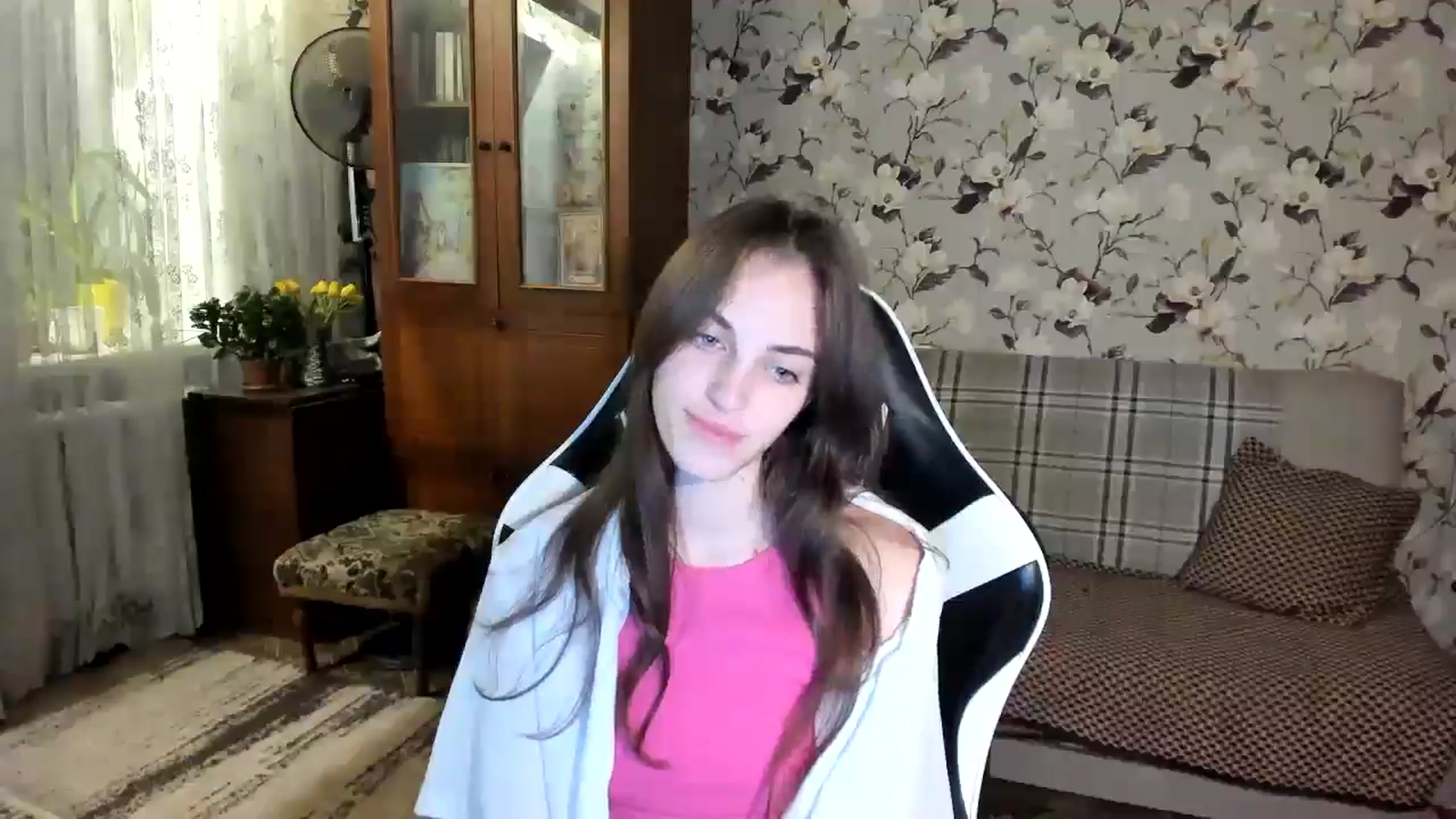 Gallery image thumbnail from Dashamoxy's myfreecams stream on, 11/14/2025, 16:17 image 4 of 20