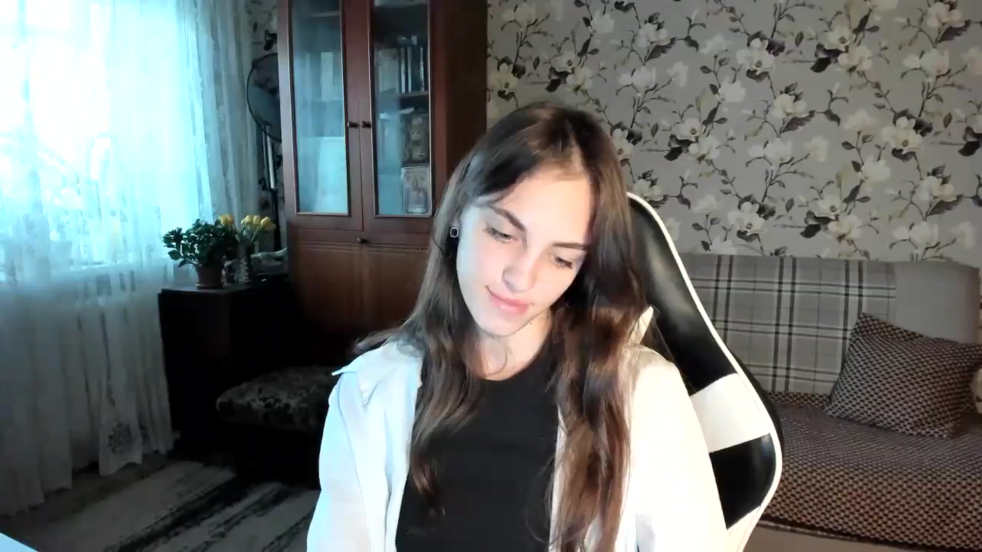 Gallery image thumbnail from Dashamoxy's myfreecams stream on, 11/15/2025, 12:47 image 20 of 20