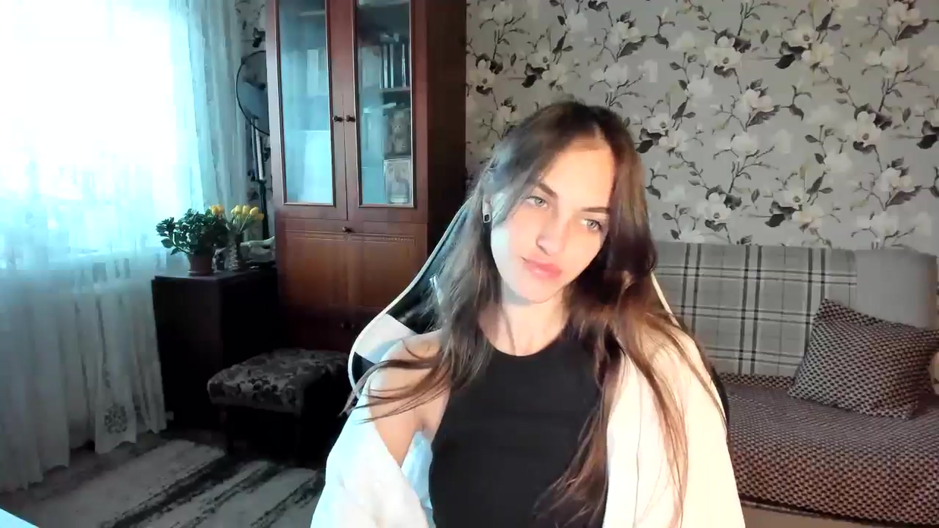 Gallery image thumbnail from Dashamoxy's myfreecams stream on, 11/15/2025, 12:47 image 3 of 20